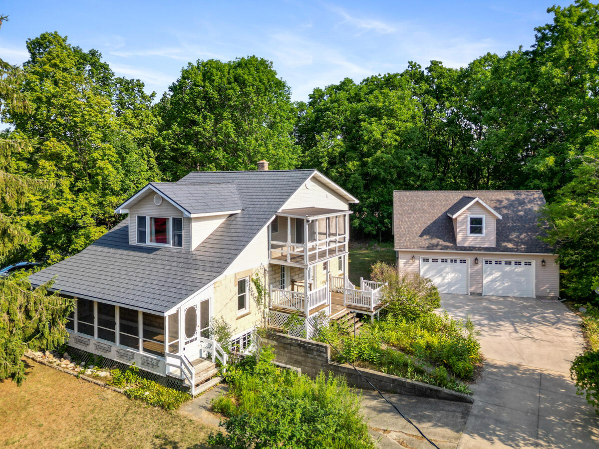 355 Quarterline Street