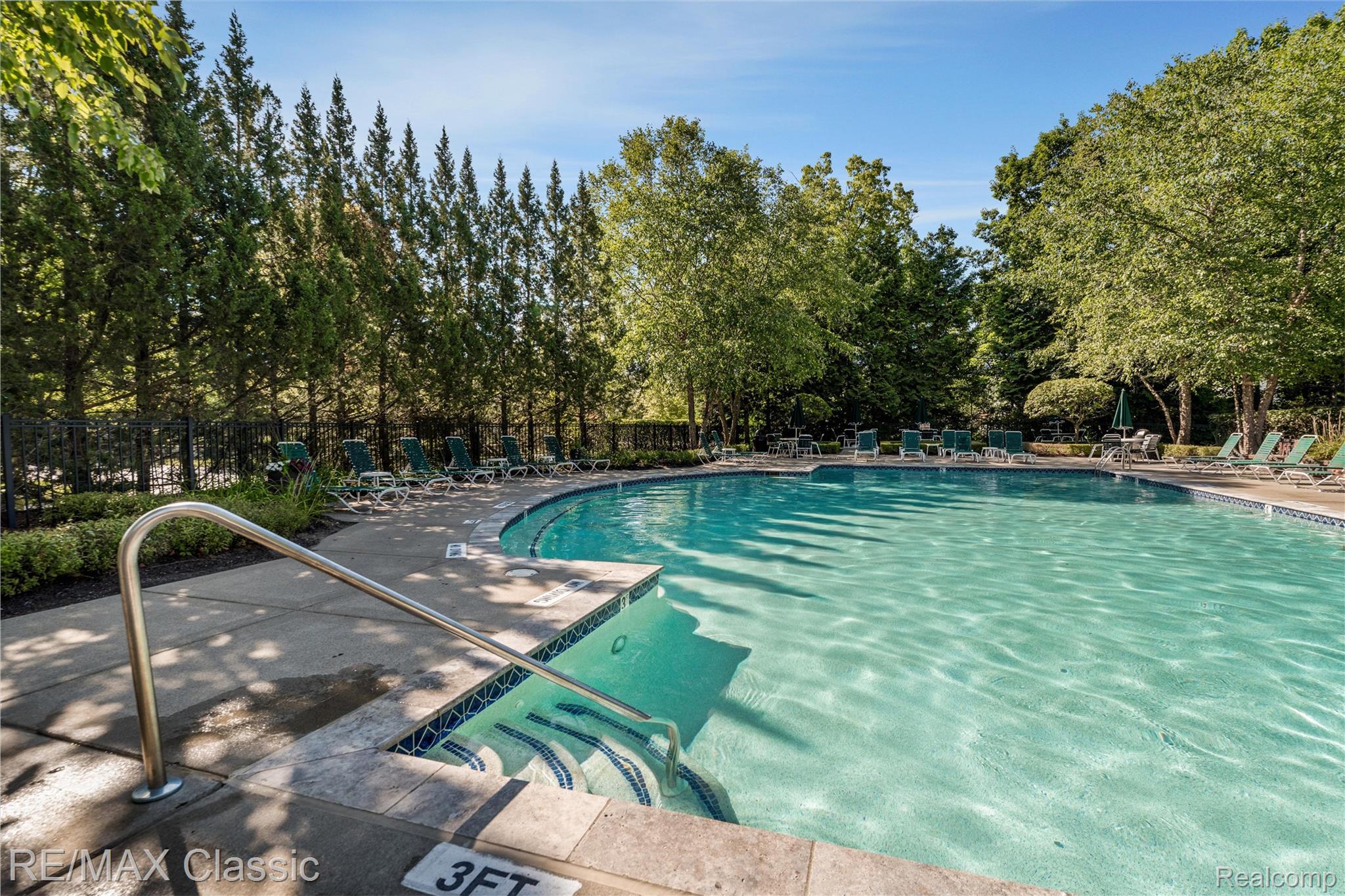 6104 Jasmine Drive