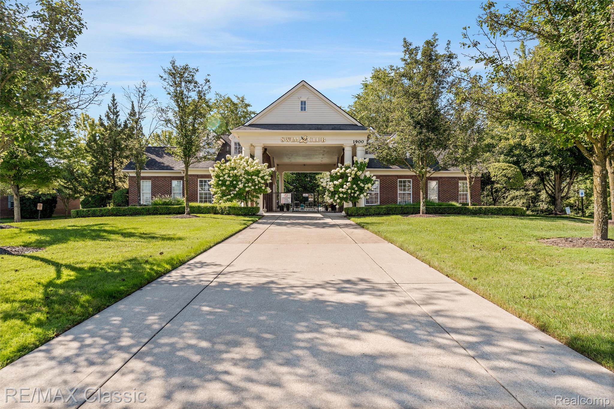 6104 Jasmine Drive