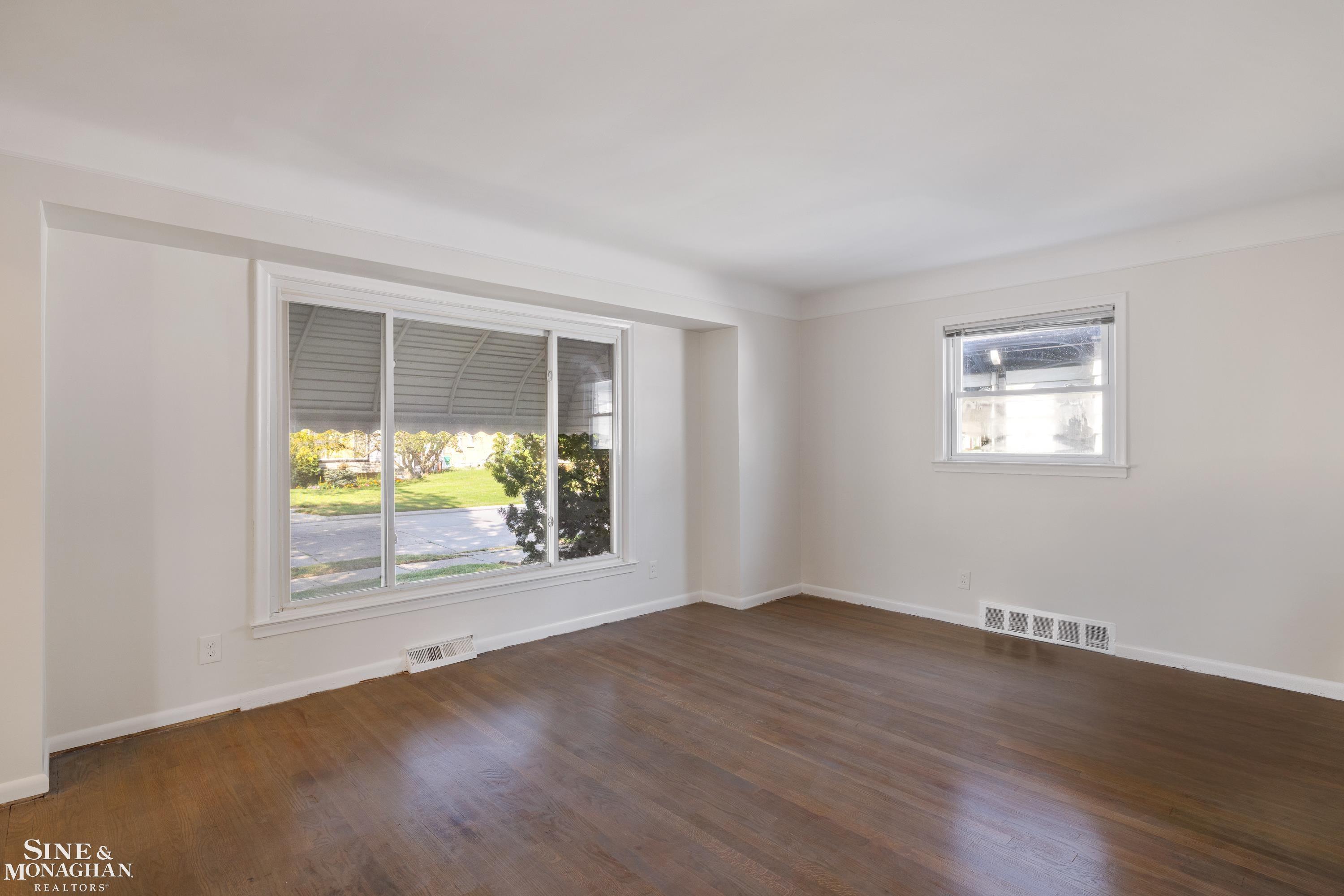 24676 Lambrecht Street