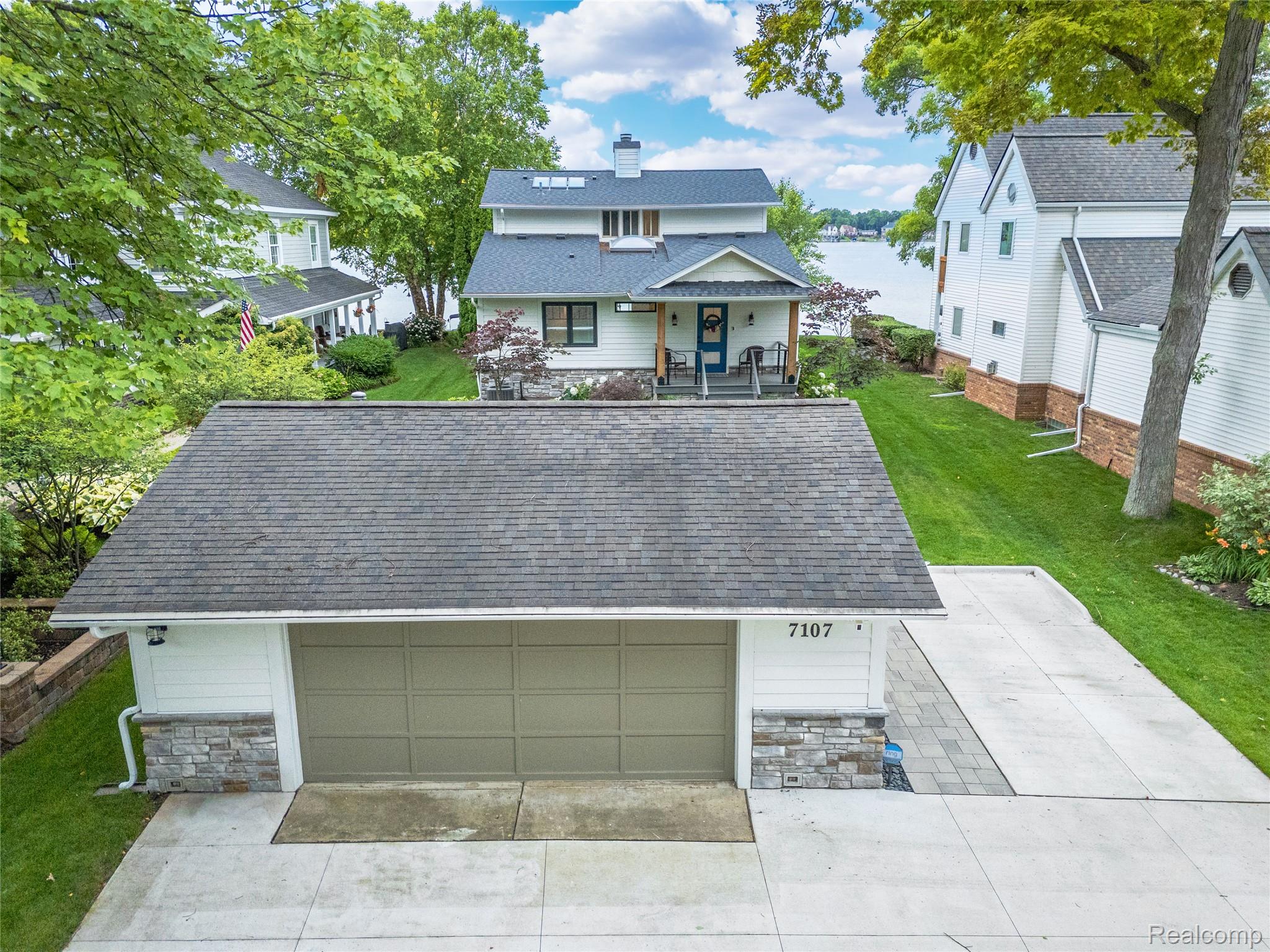 West Bloomfield Charter Township, Michigan 48324, United States, 3 Bedrooms Bedrooms, ,3 BathroomsBathrooms,Residential,Active,167223