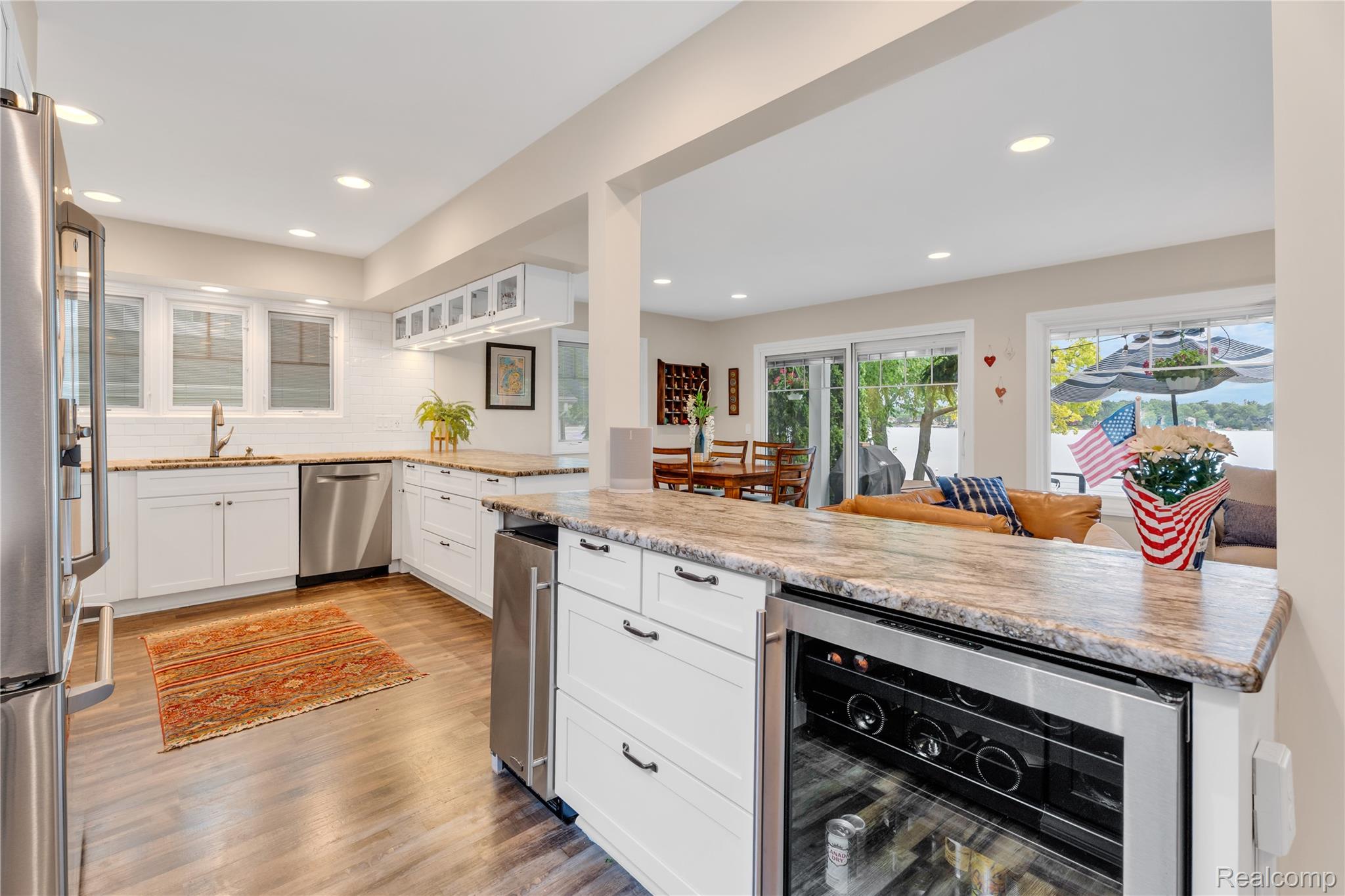 West Bloomfield Charter Township, Michigan 48324, United States, 3 Bedrooms Bedrooms, ,3 BathroomsBathrooms,Residential,Active,167223