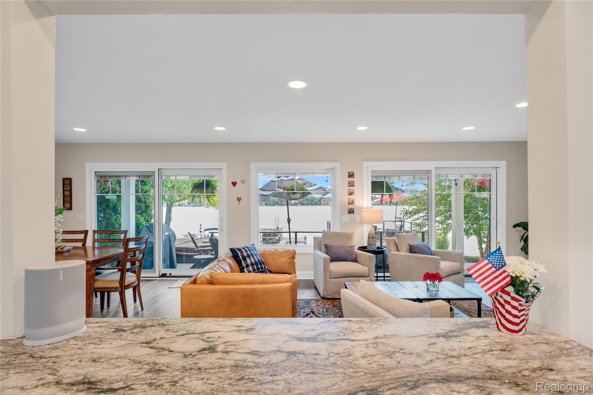 West Bloomfield Charter Township, Michigan 48324, United States, 3 Bedrooms Bedrooms, ,3 BathroomsBathrooms,Residential,Active,167223