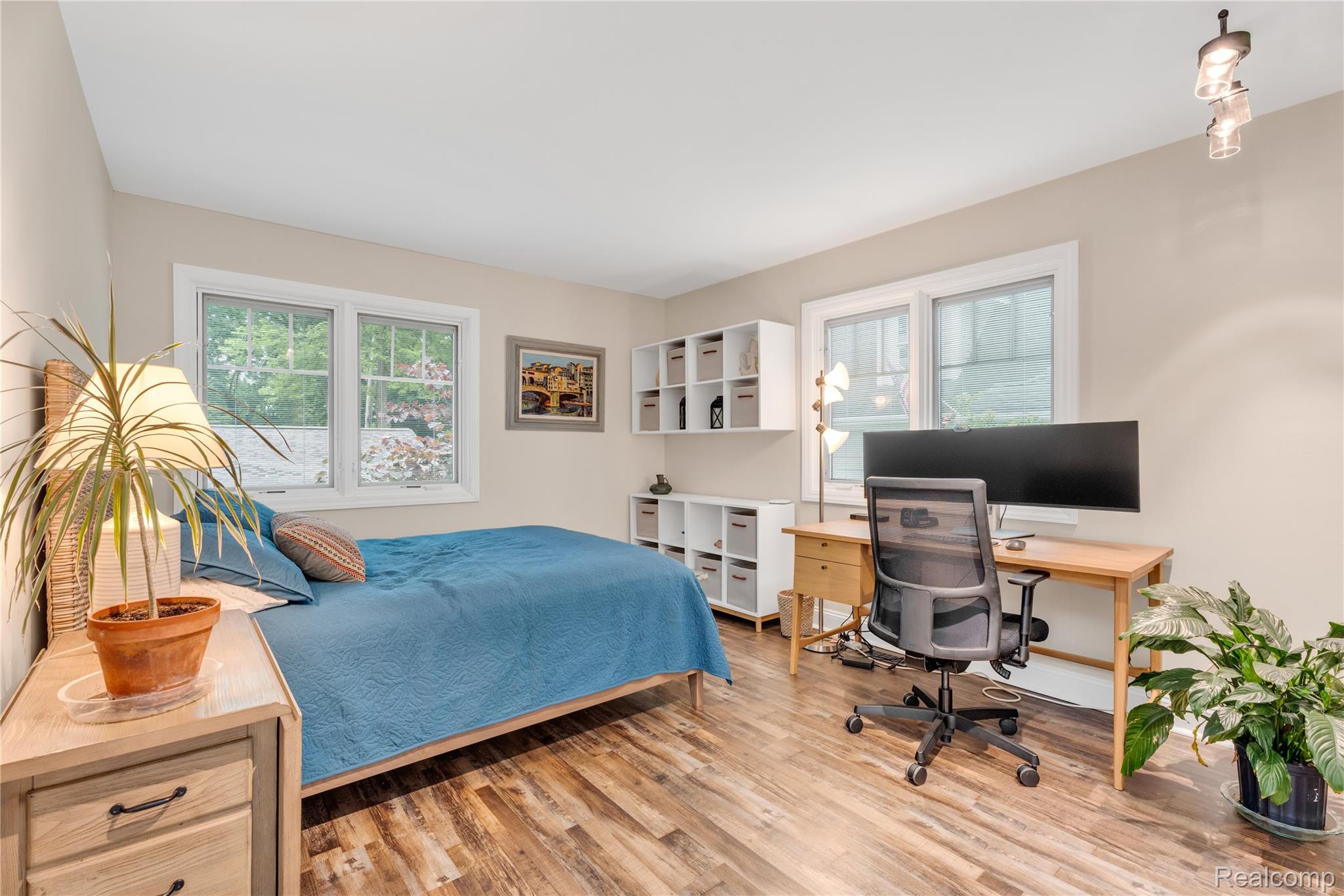 West Bloomfield Charter Township, Michigan 48324, United States, 3 Bedrooms Bedrooms, ,3 BathroomsBathrooms,Residential,Active,167223