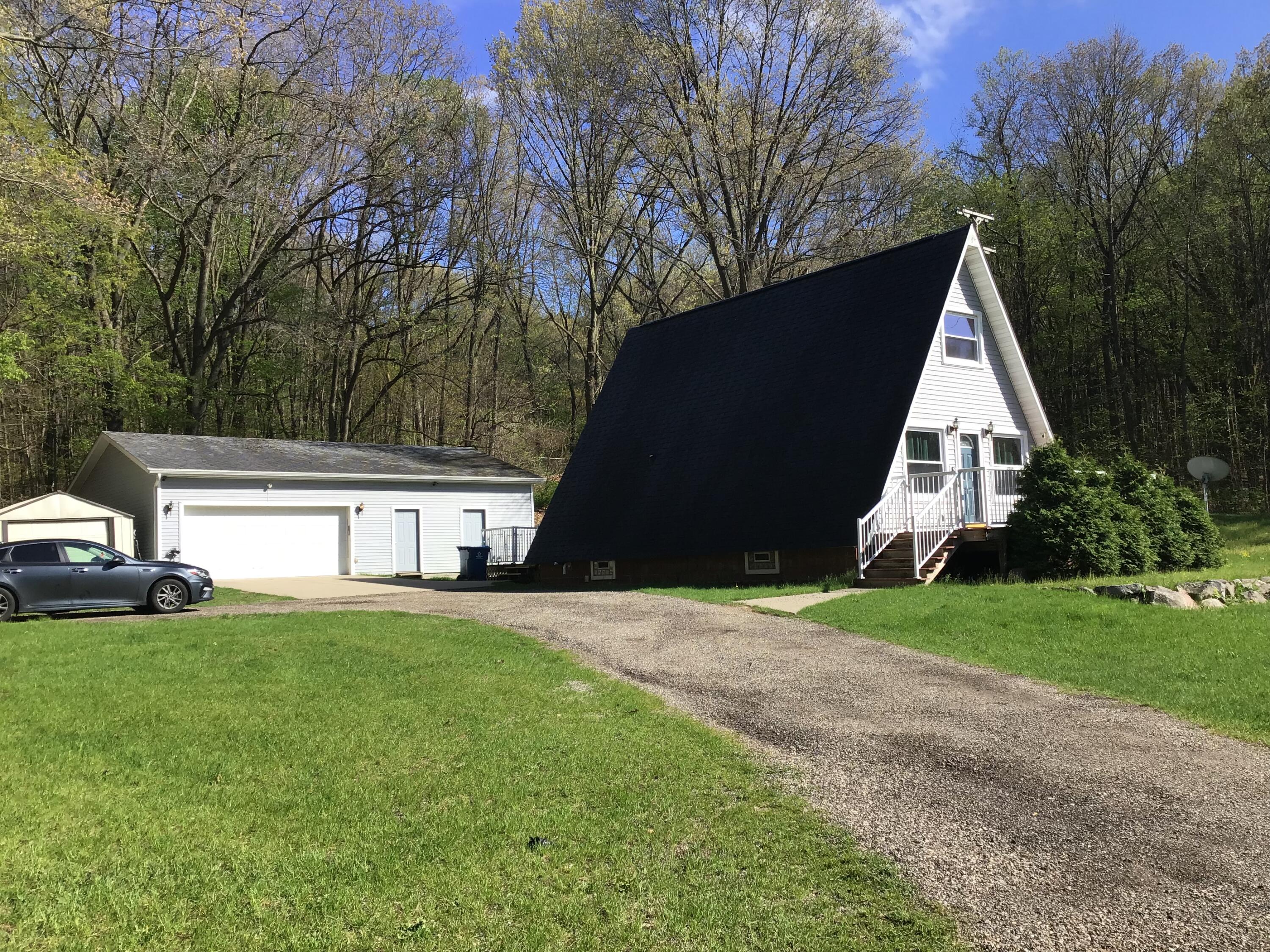 1135 Marsh Road