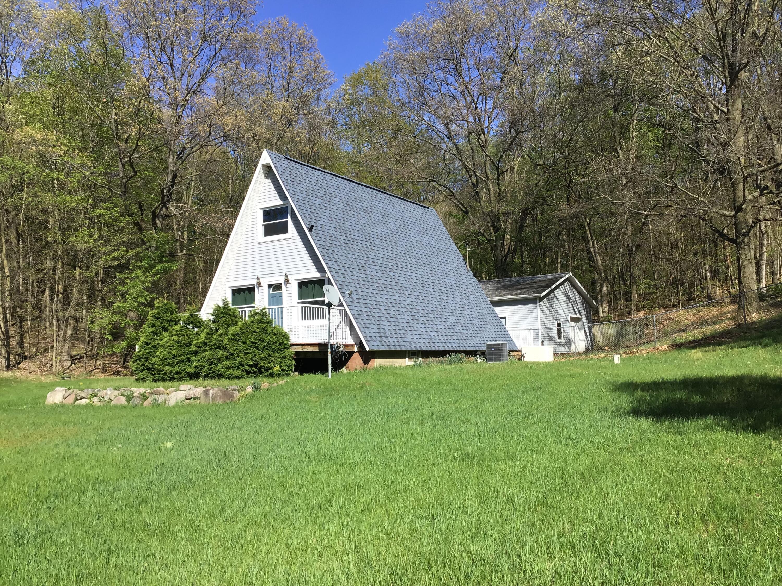 1135 Marsh Road