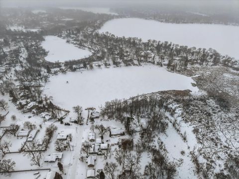 Tiny photo for 6928 Scotch Lake Drive, West Bloomfield Charter Township, MI 48324 (MLS # 81026009265)