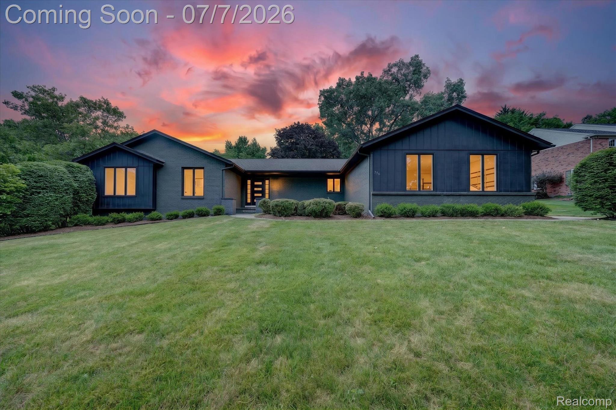 756 Great Oaks Drive