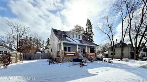 67900 Howard Street Richmond City MI 48062