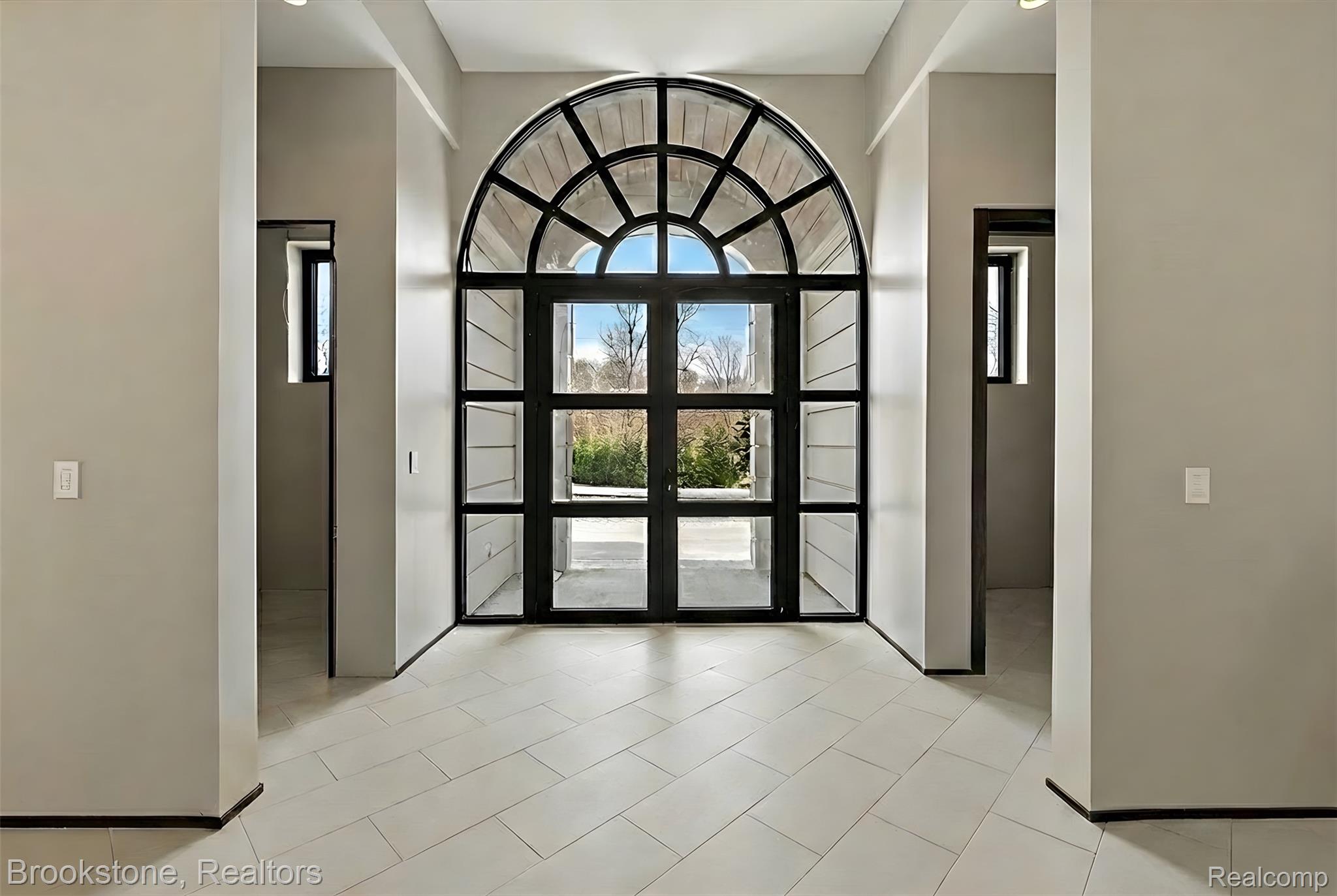 625 Fairbrook Street