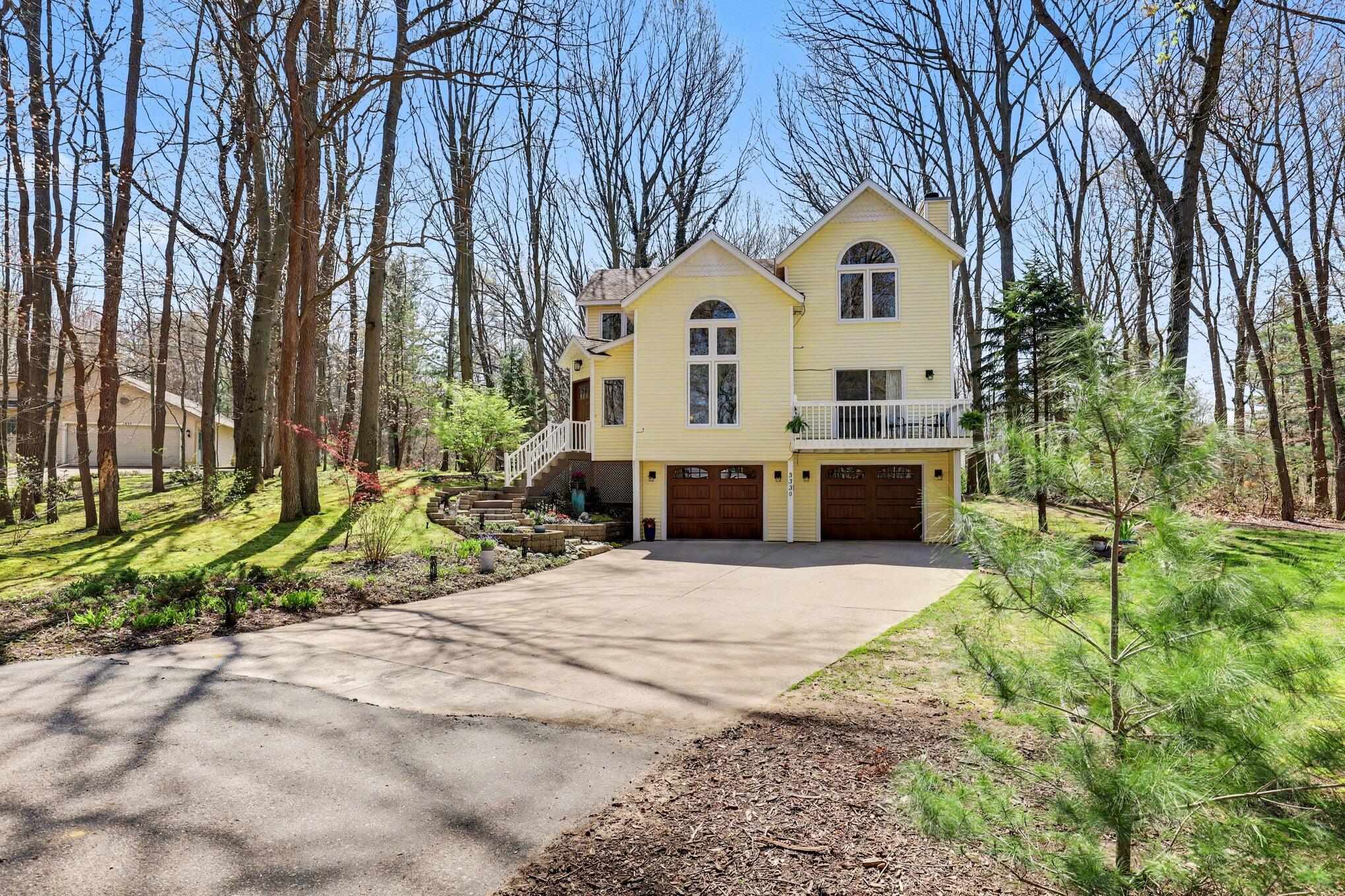 3330 Clearview Lane