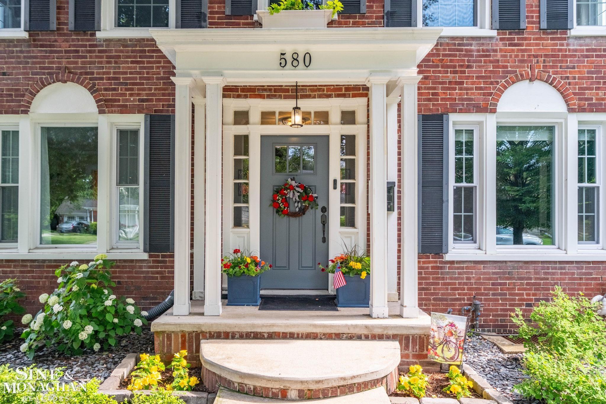 580 Hampton Road