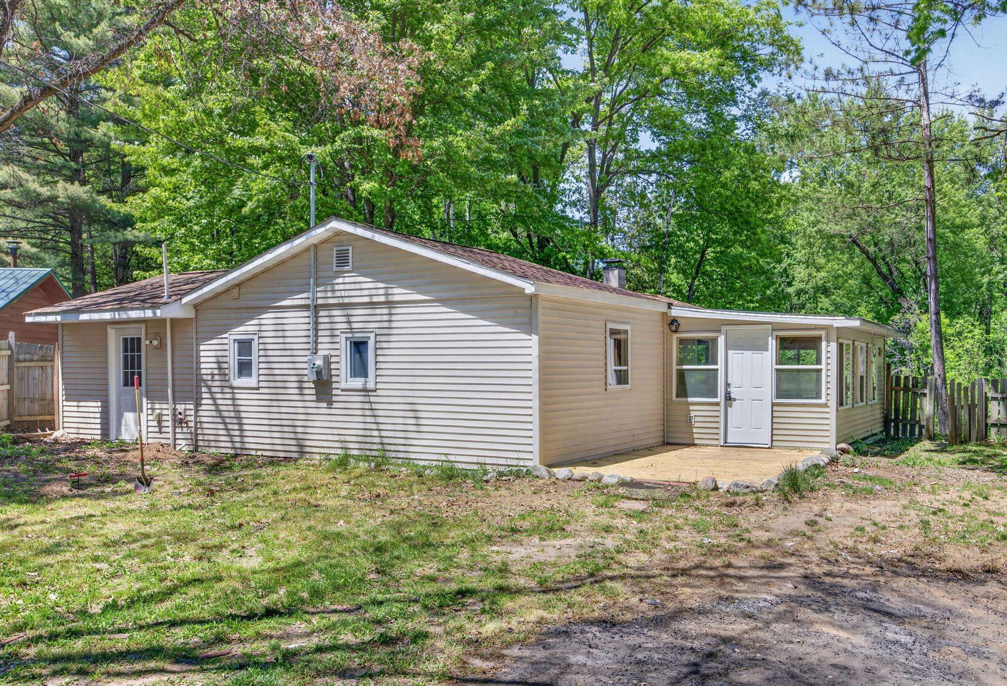 8538 W Haskell Lake Road