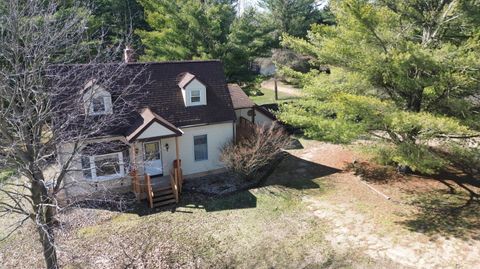21632 90th Avenue Chippewa Township MI 49631