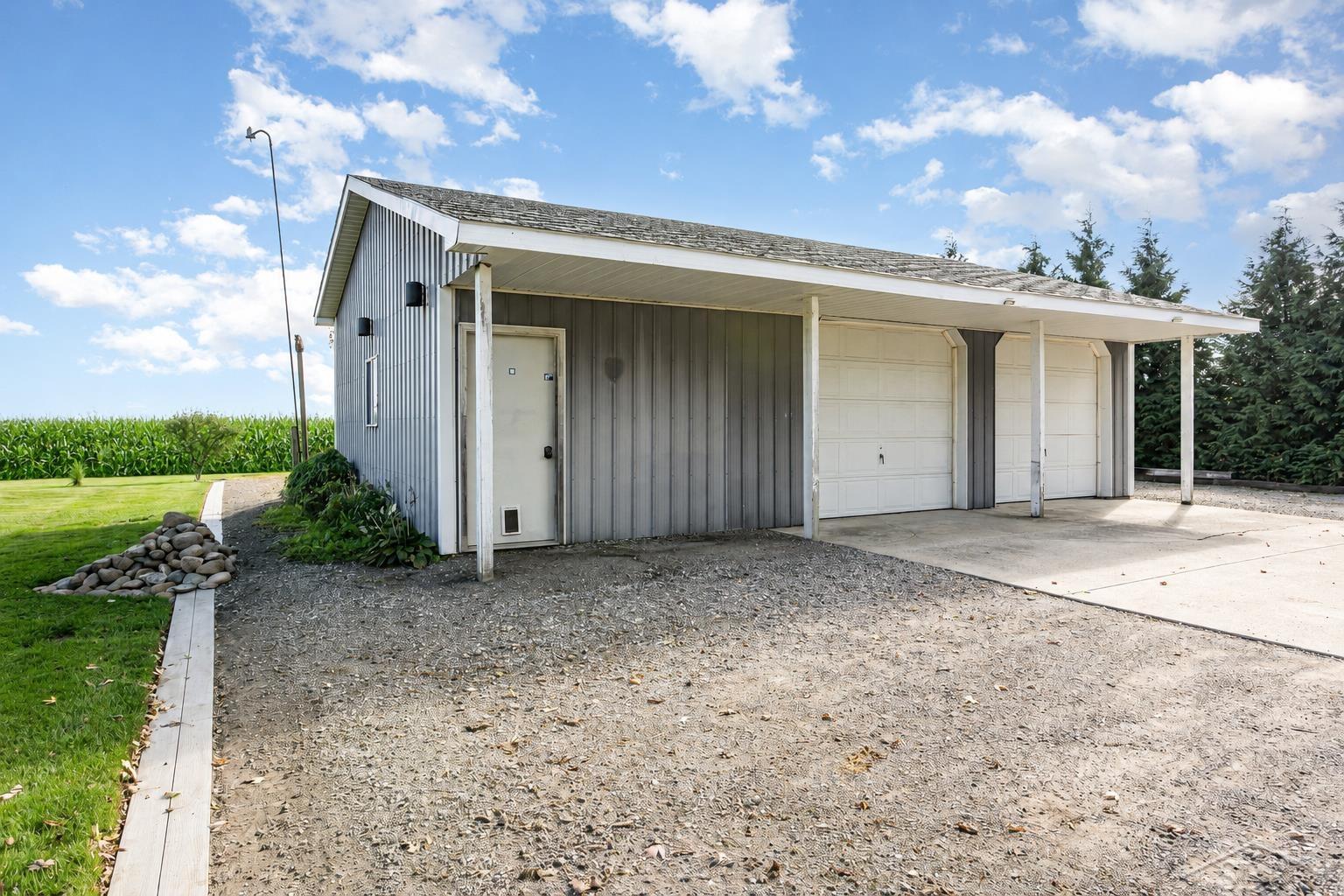 1210 N Steel Road