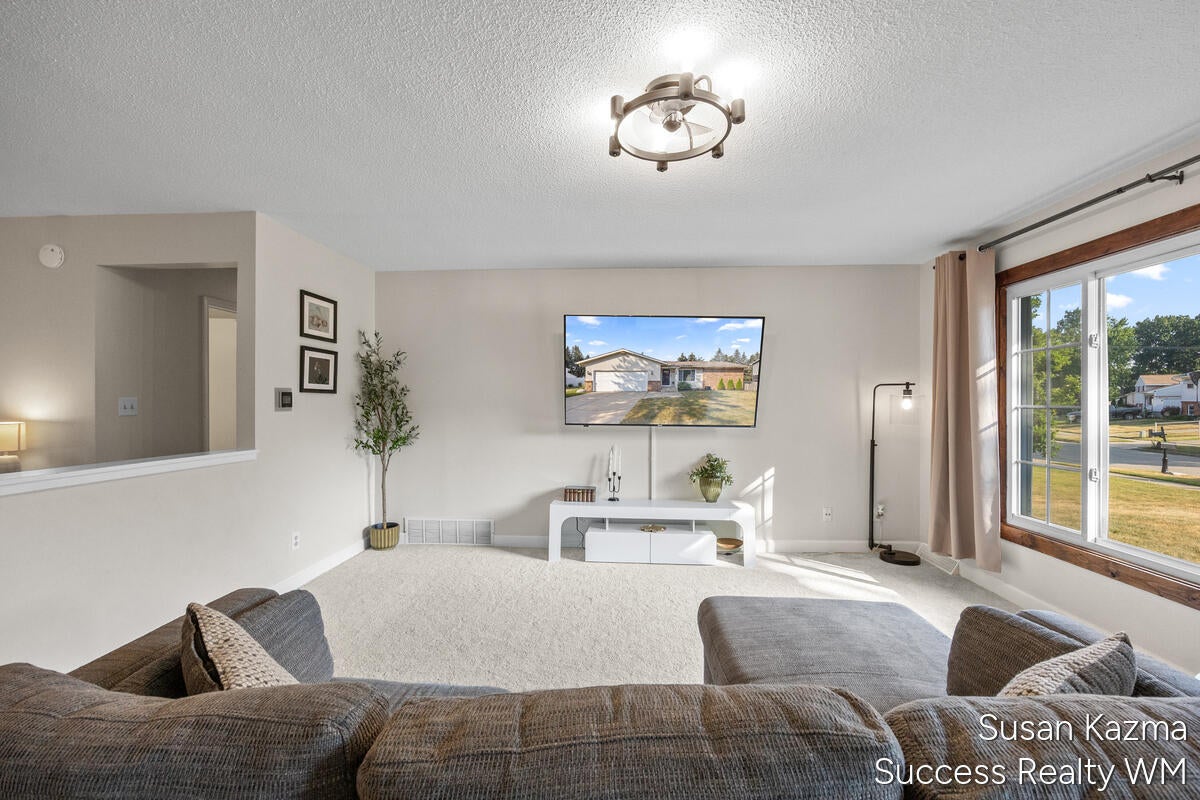 4437 Forest Park Drive SW