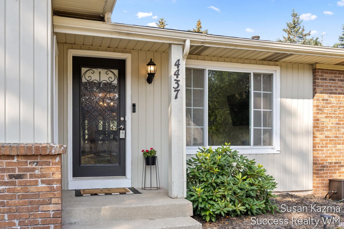 4437 Forest Park Drive SW