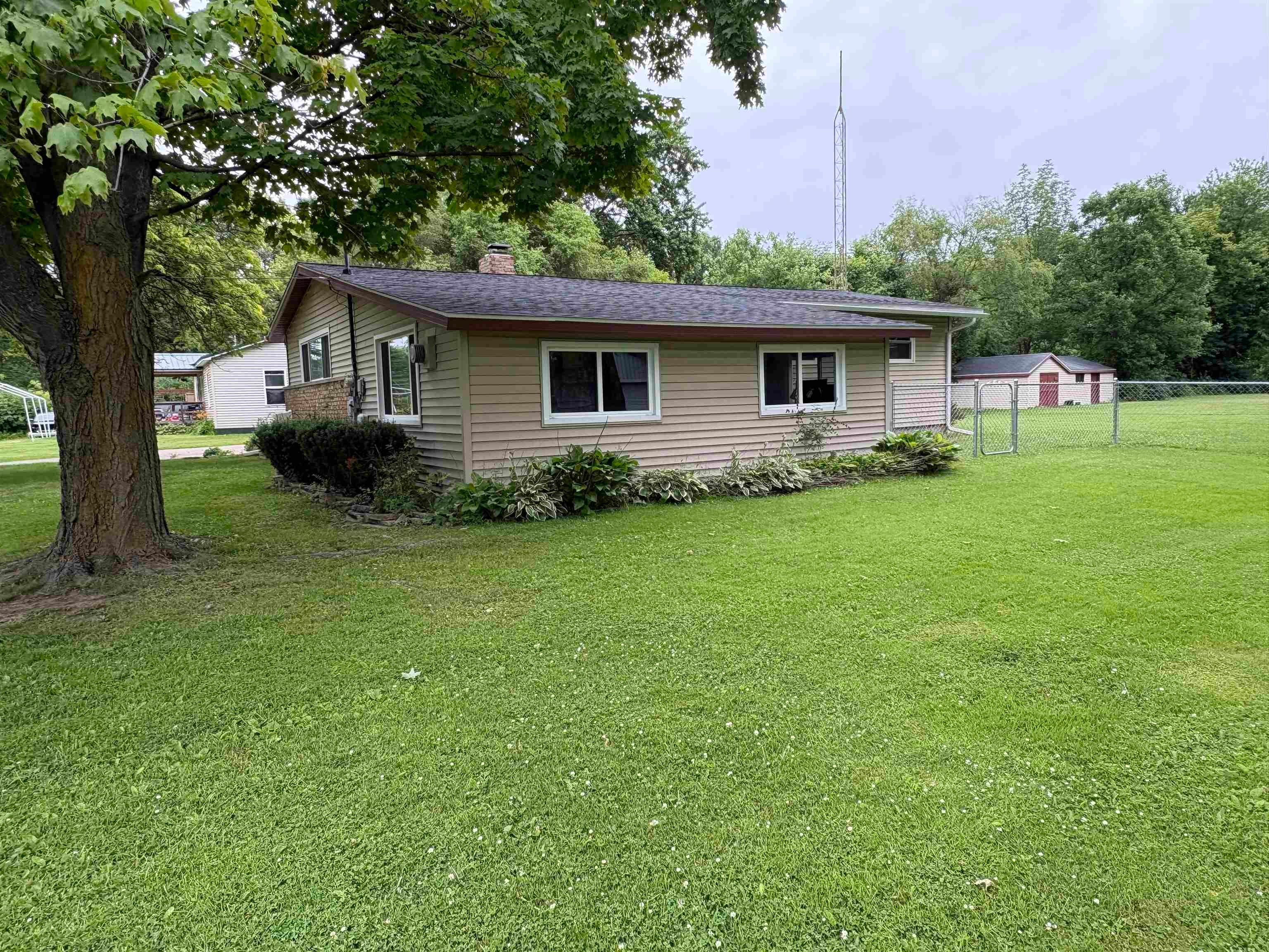 8104 Webster Road