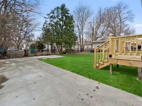 Tiny photo for 1032 E Maxlow Avenue, Hazel Park City, MI 48030 (MLS # 20261019779)