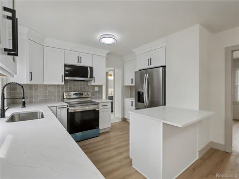 Tiny photo for 1032 E Maxlow Avenue, Hazel Park City, MI 48030 (MLS # 20261019779)