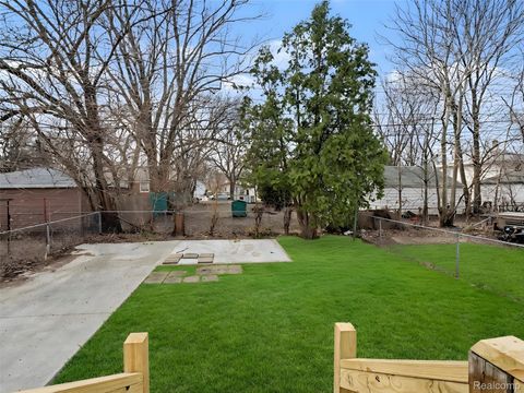 Tiny photo for 1032 E Maxlow Avenue, Hazel Park City, MI 48030 (MLS # 20261019779)