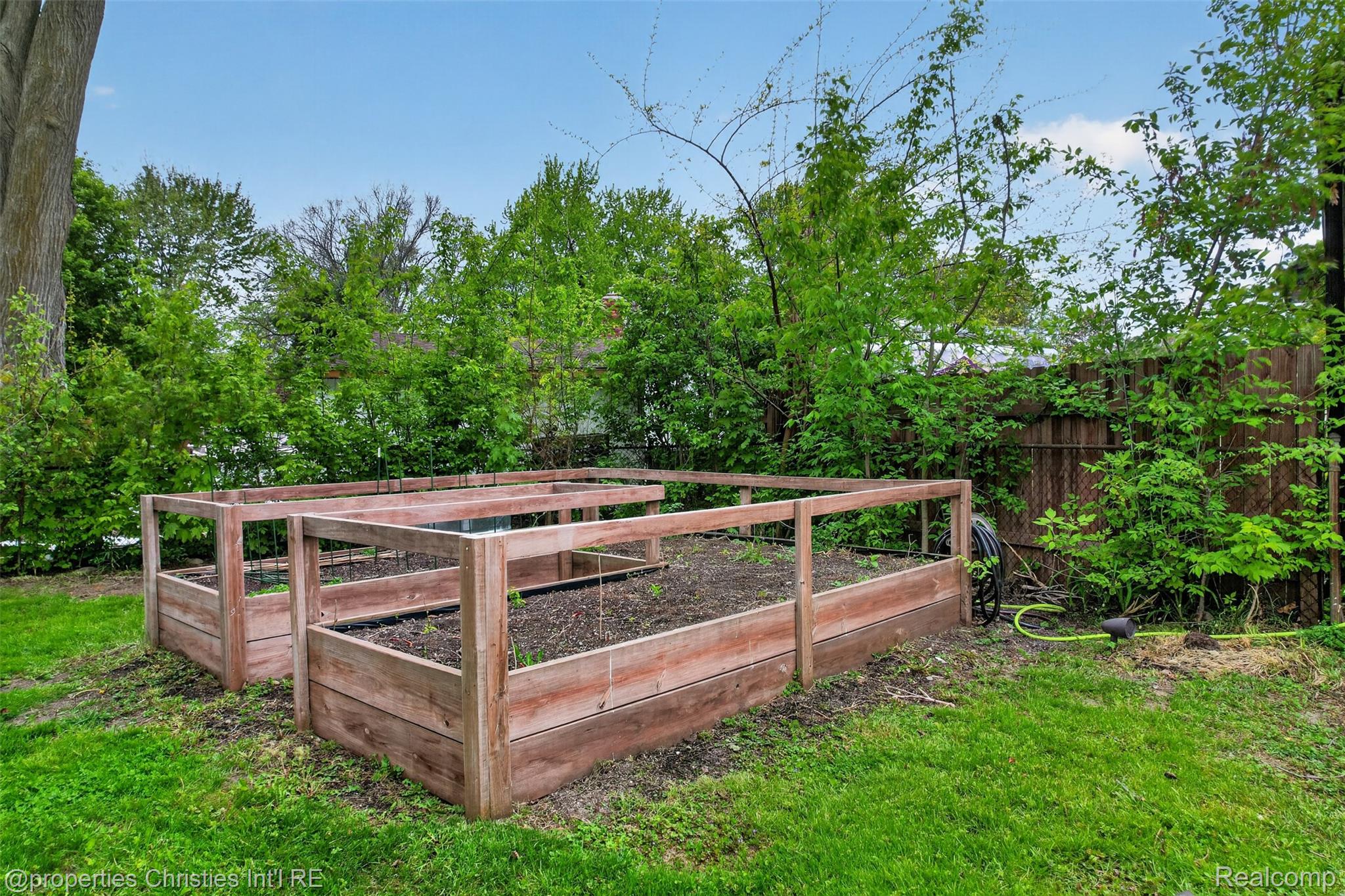 720 Manordale Court
