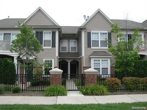 316 N WIXOM Road 33 Wixom City MI 48393