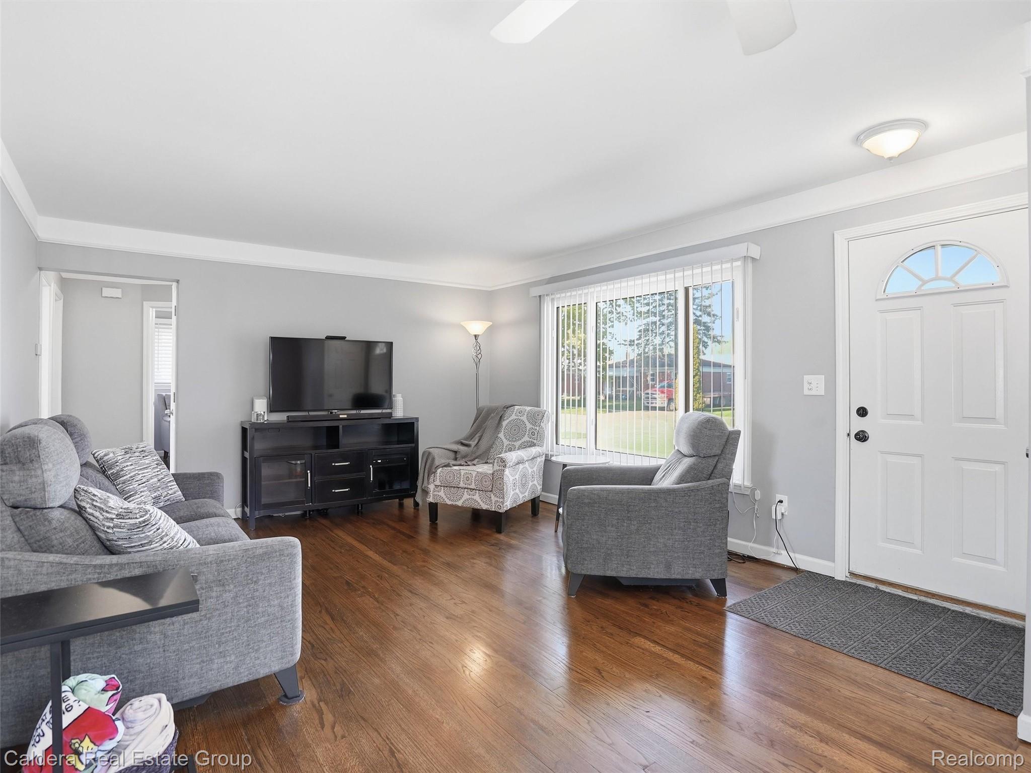 24300 Prairie Lane