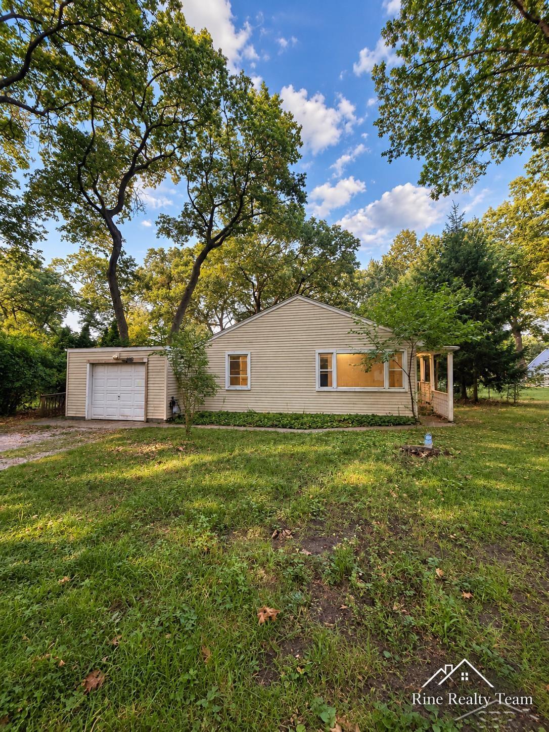 1480 Linden Drive