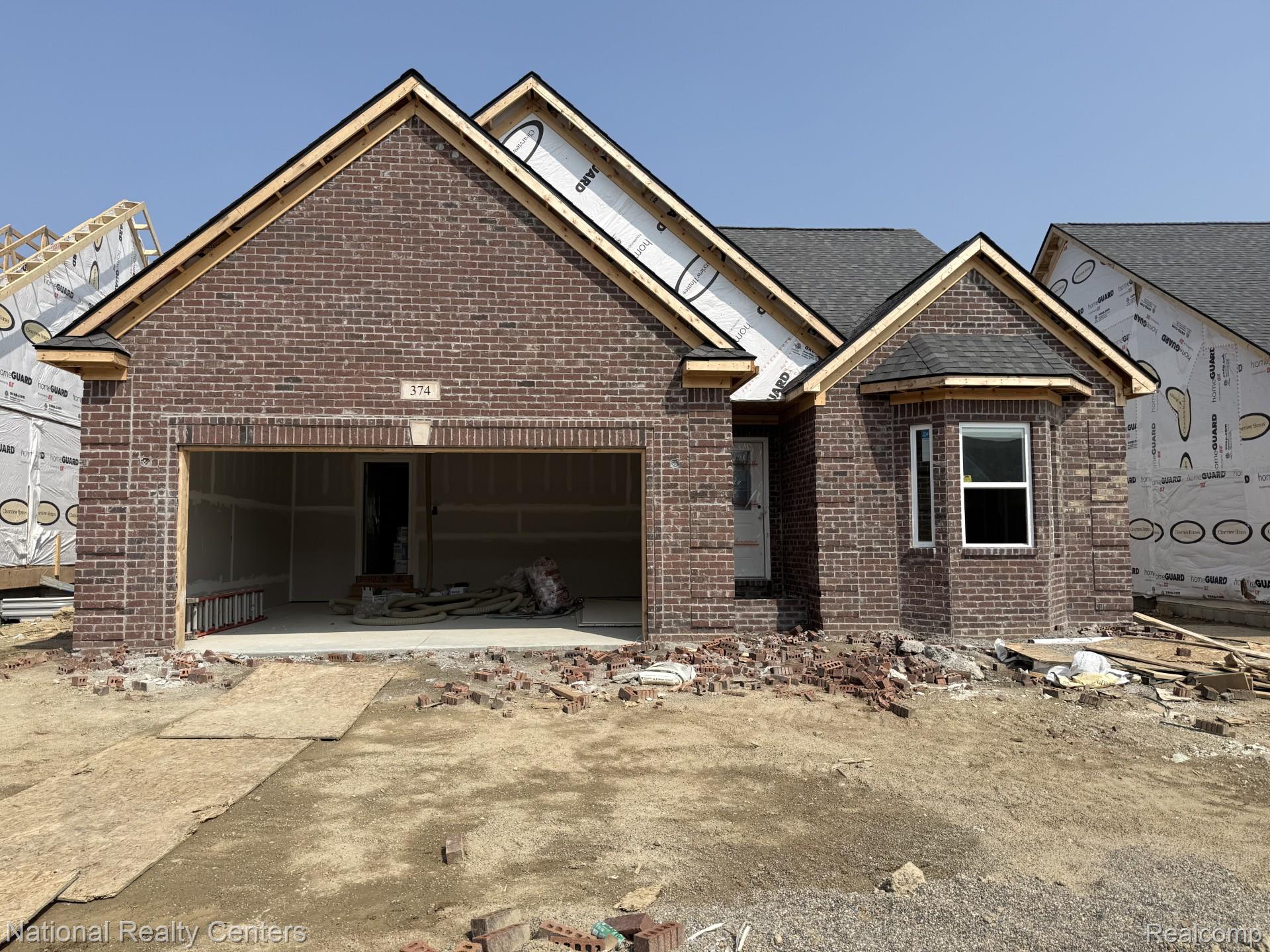374 Devonshire Drive 30