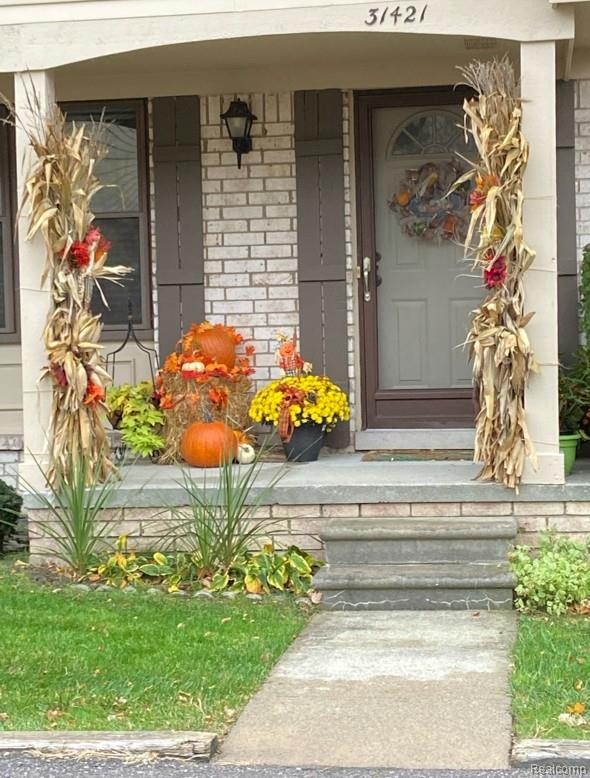 31421 Oak Tree Court 204