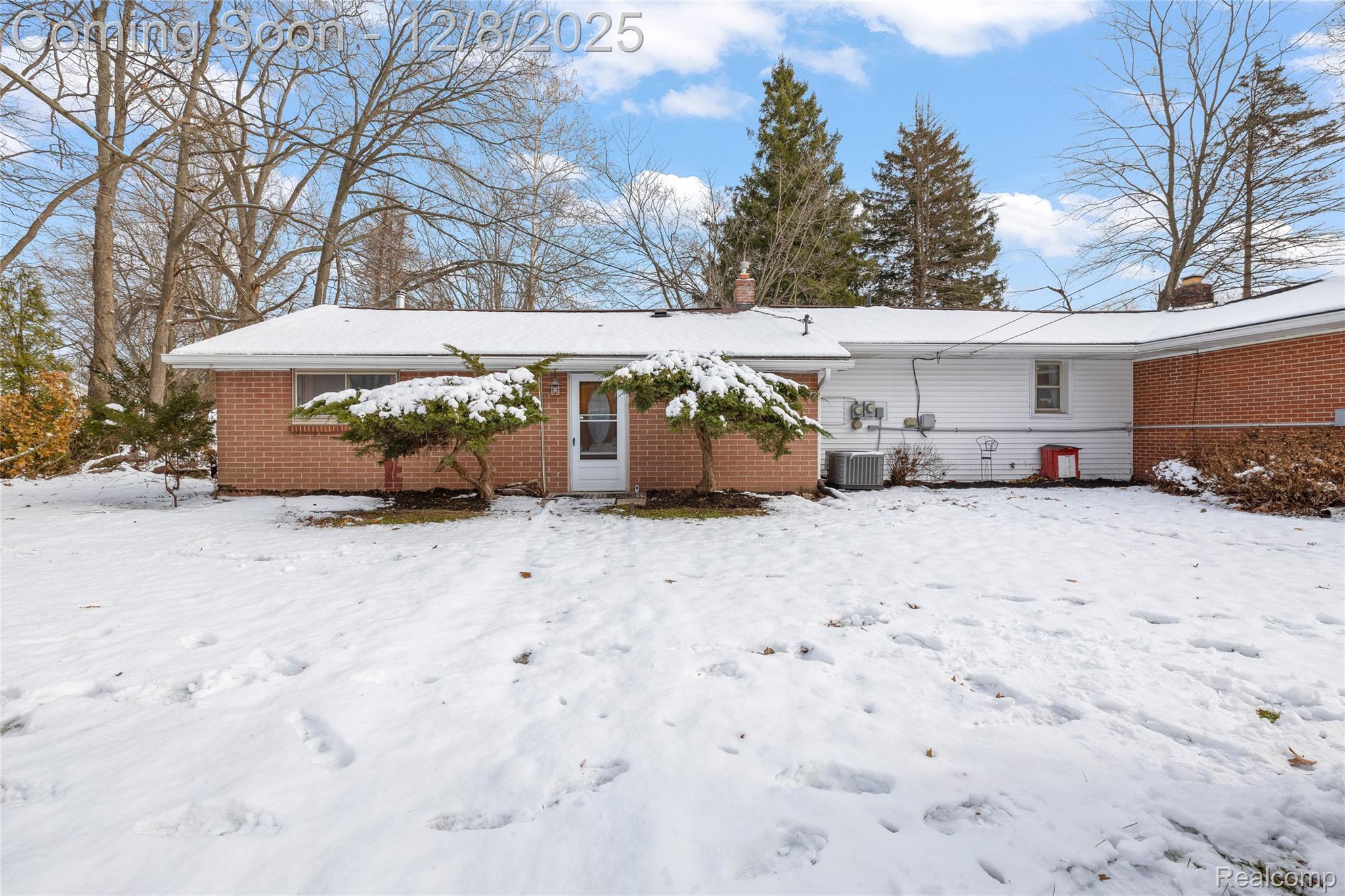 16000 S Huron River Drive