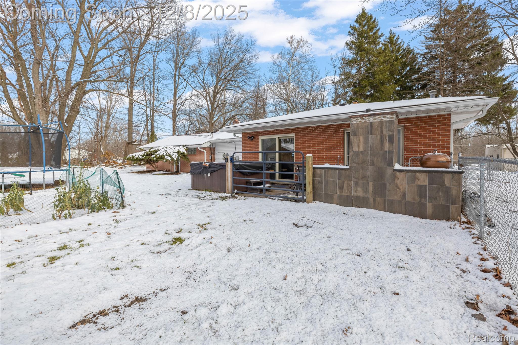 16000 S Huron River Drive