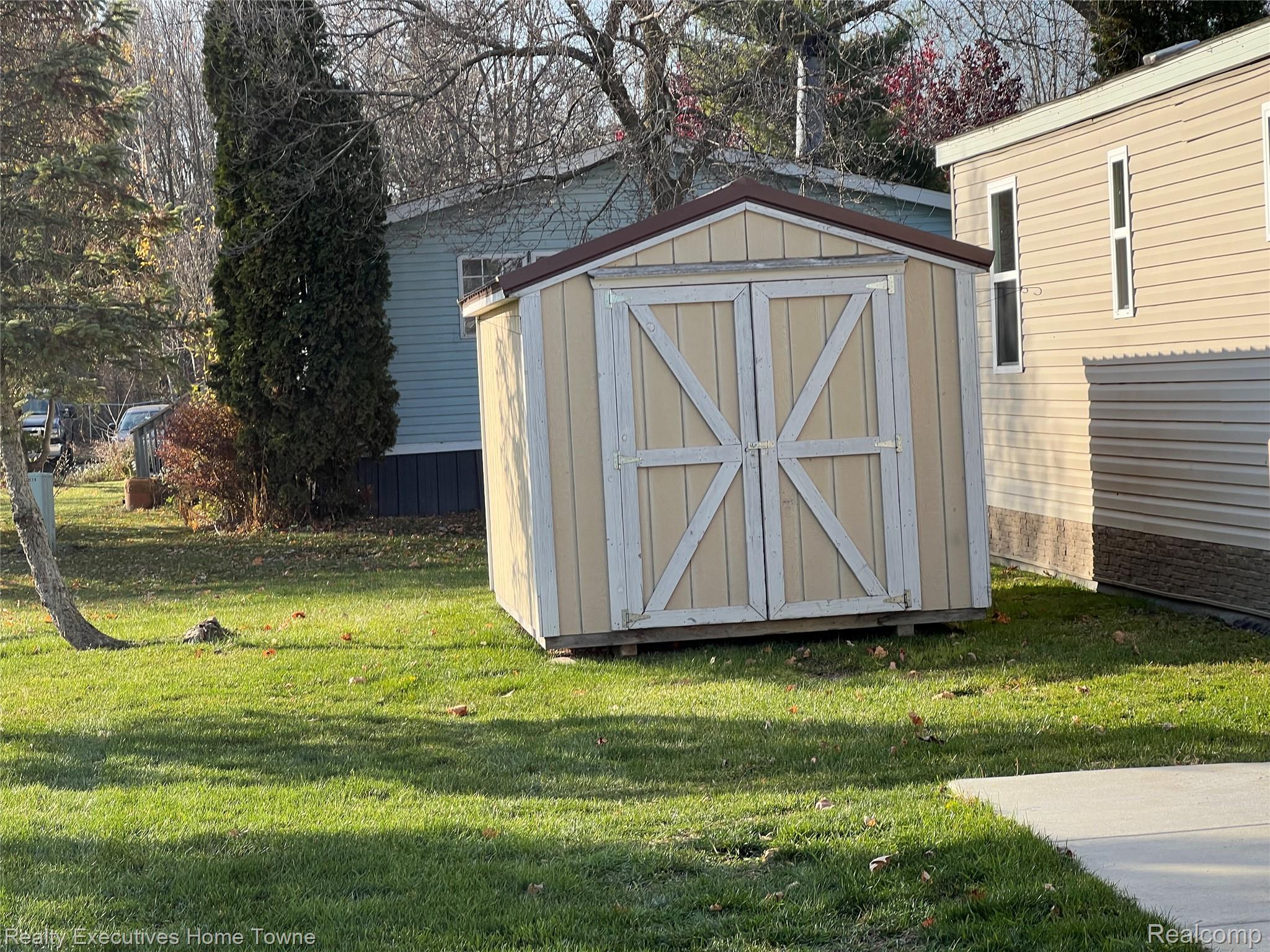 4101 Mapleview Court E