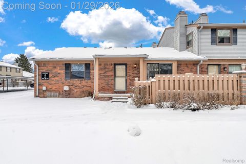 1891 Vine Way Drive 27 Canton Charter Township MI 48188