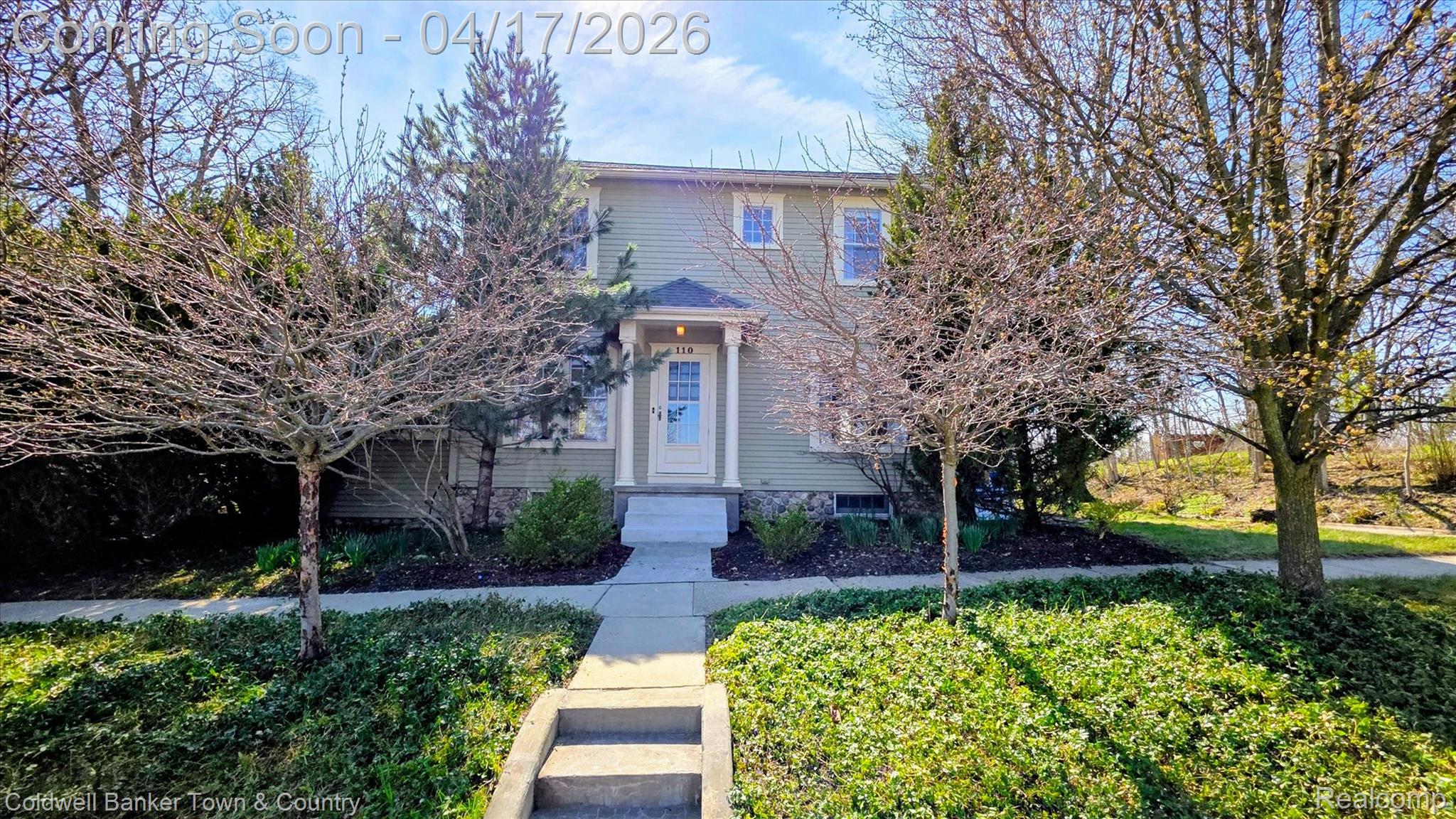 110 N Clinton Street