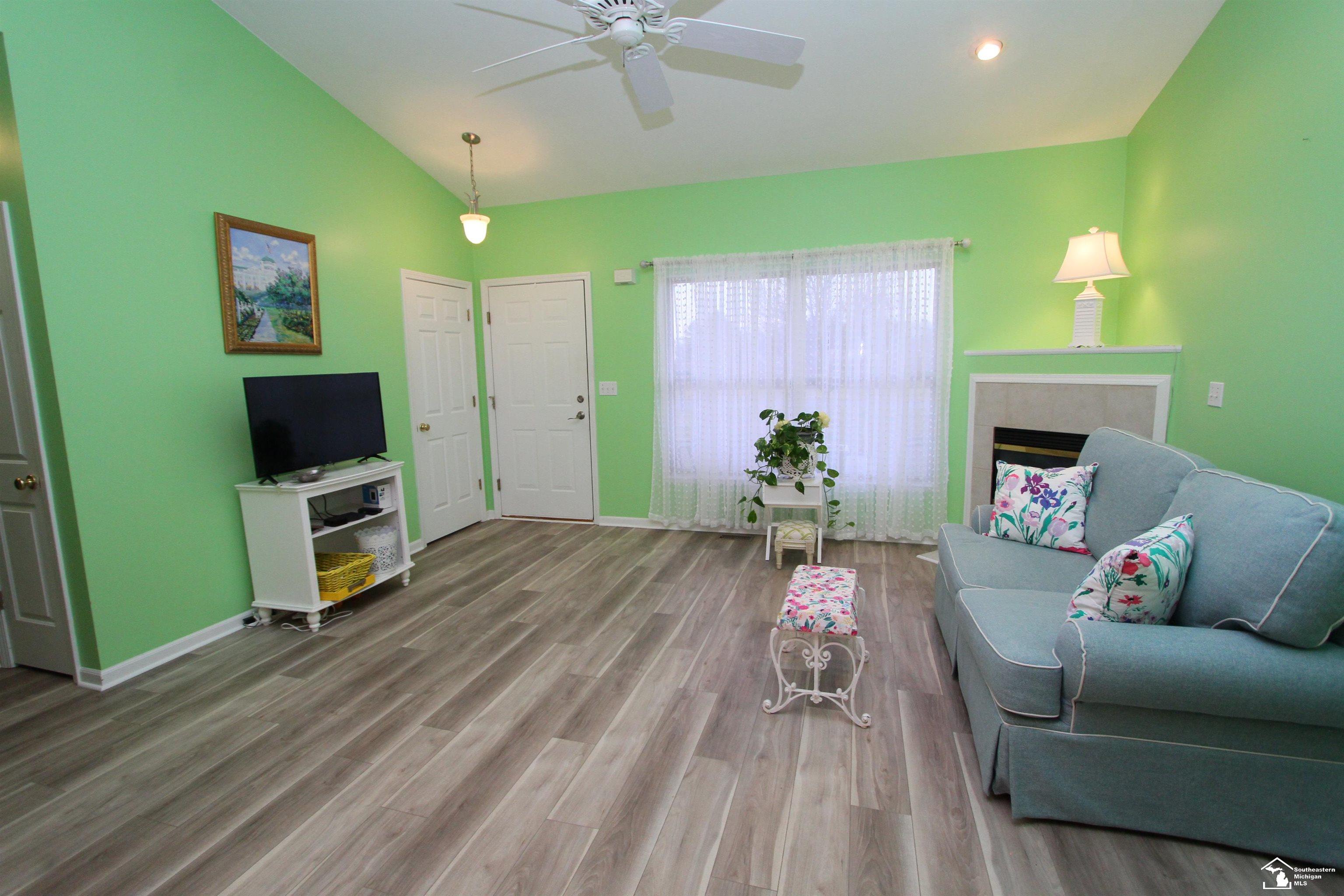 5270 Sprucewood Drive