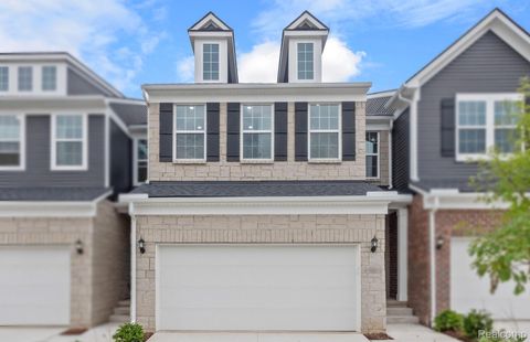 4060 Nottingham Circle Village Of Clarkston City MI 48346