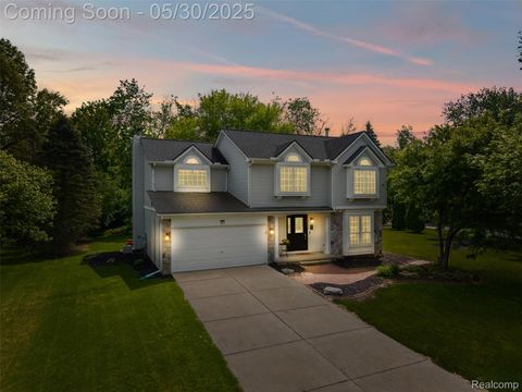 6248 Lake Waldon Court Village Of Clarkston City MI 48346