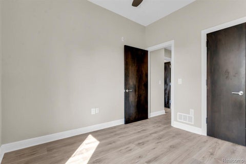 Tiny photo for 438 Selden St #202, Detroit City, MI 48201 (MLS # 20261083000)