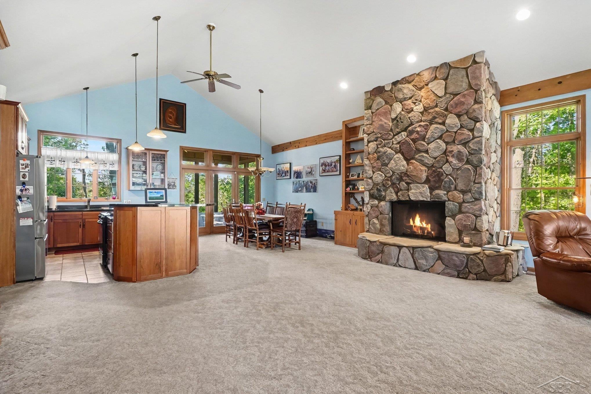 1059 Cove Court