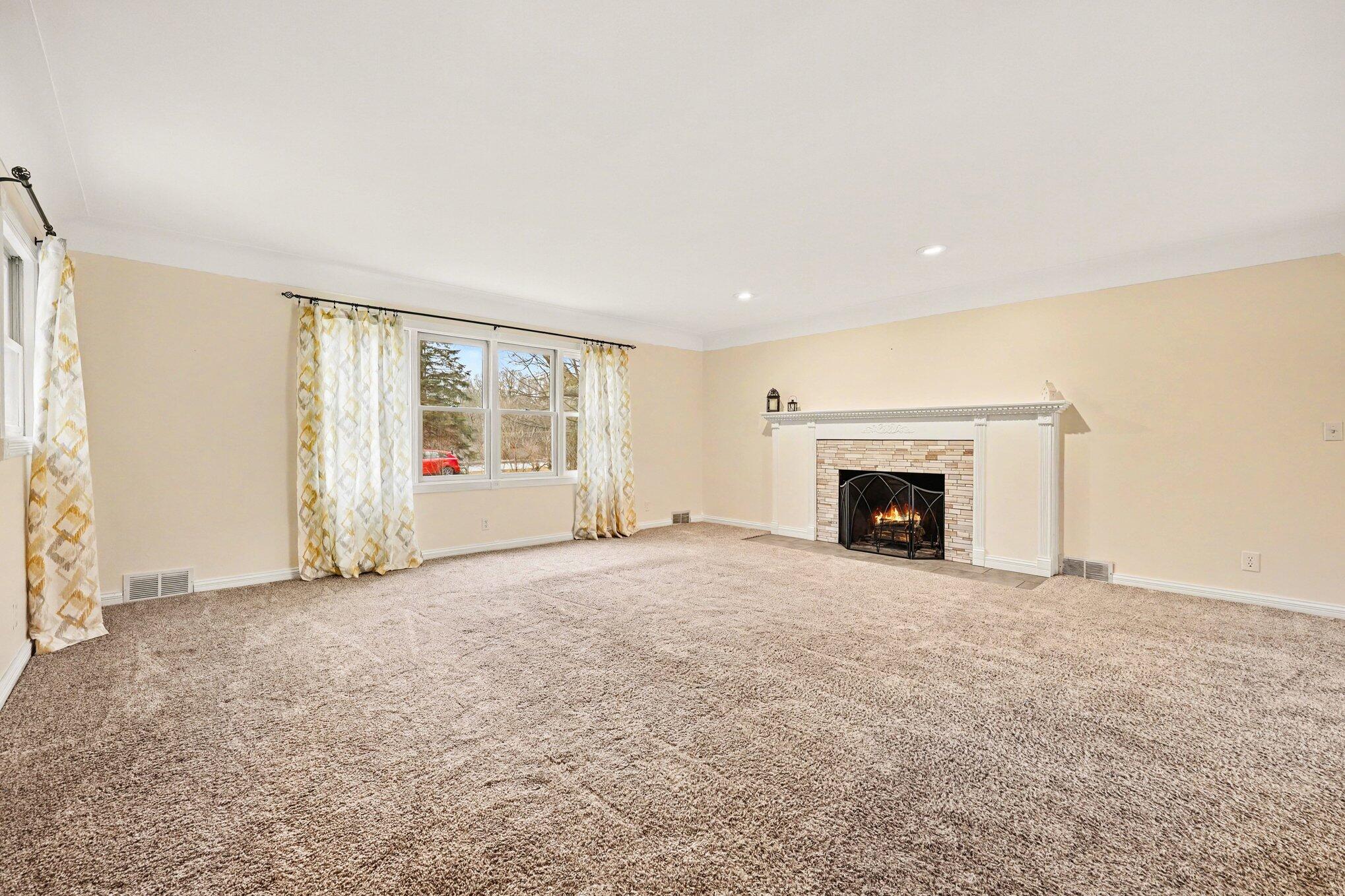 5505 Fulton Street NE