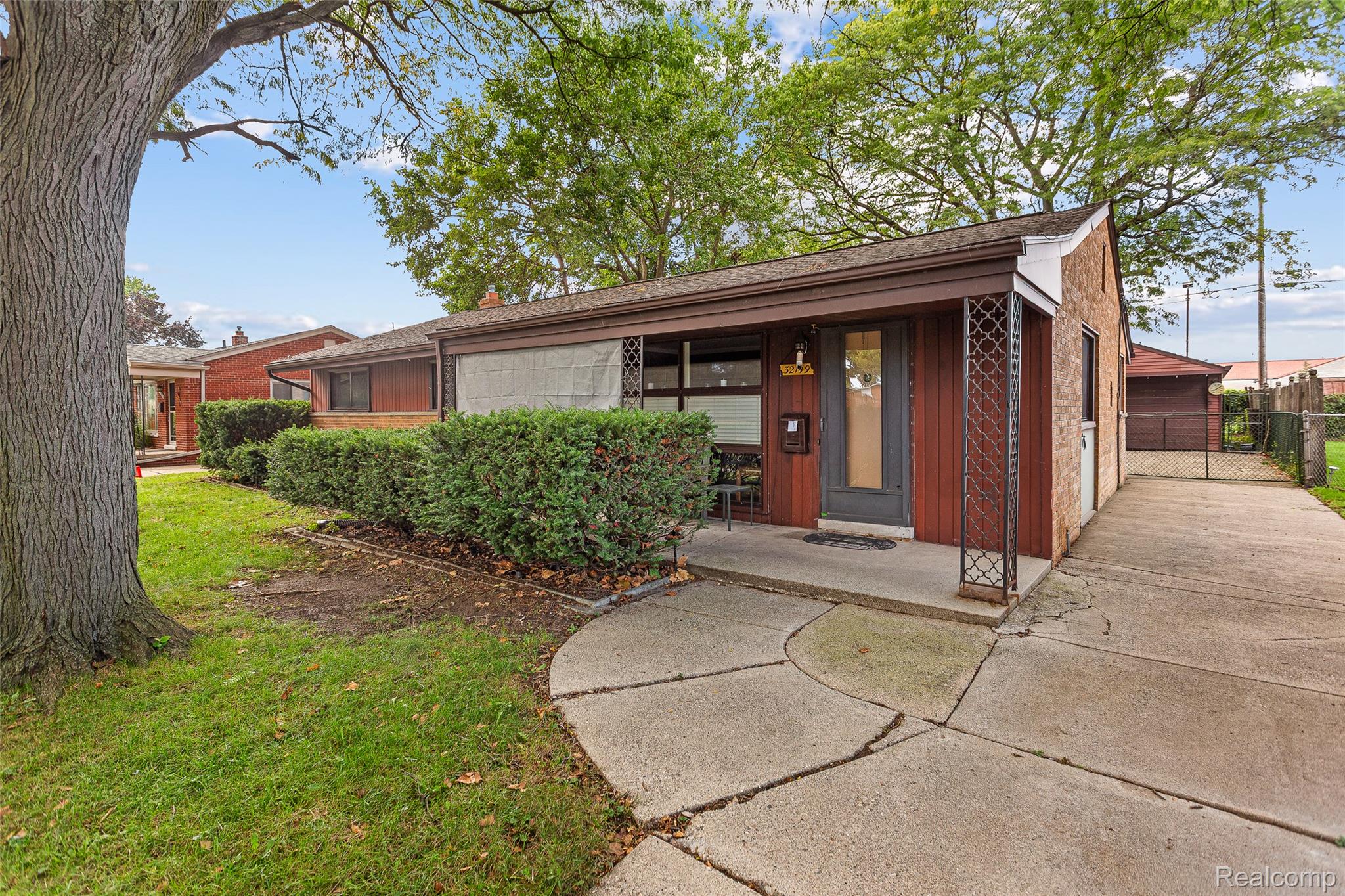 32149 Saint Annes Drive