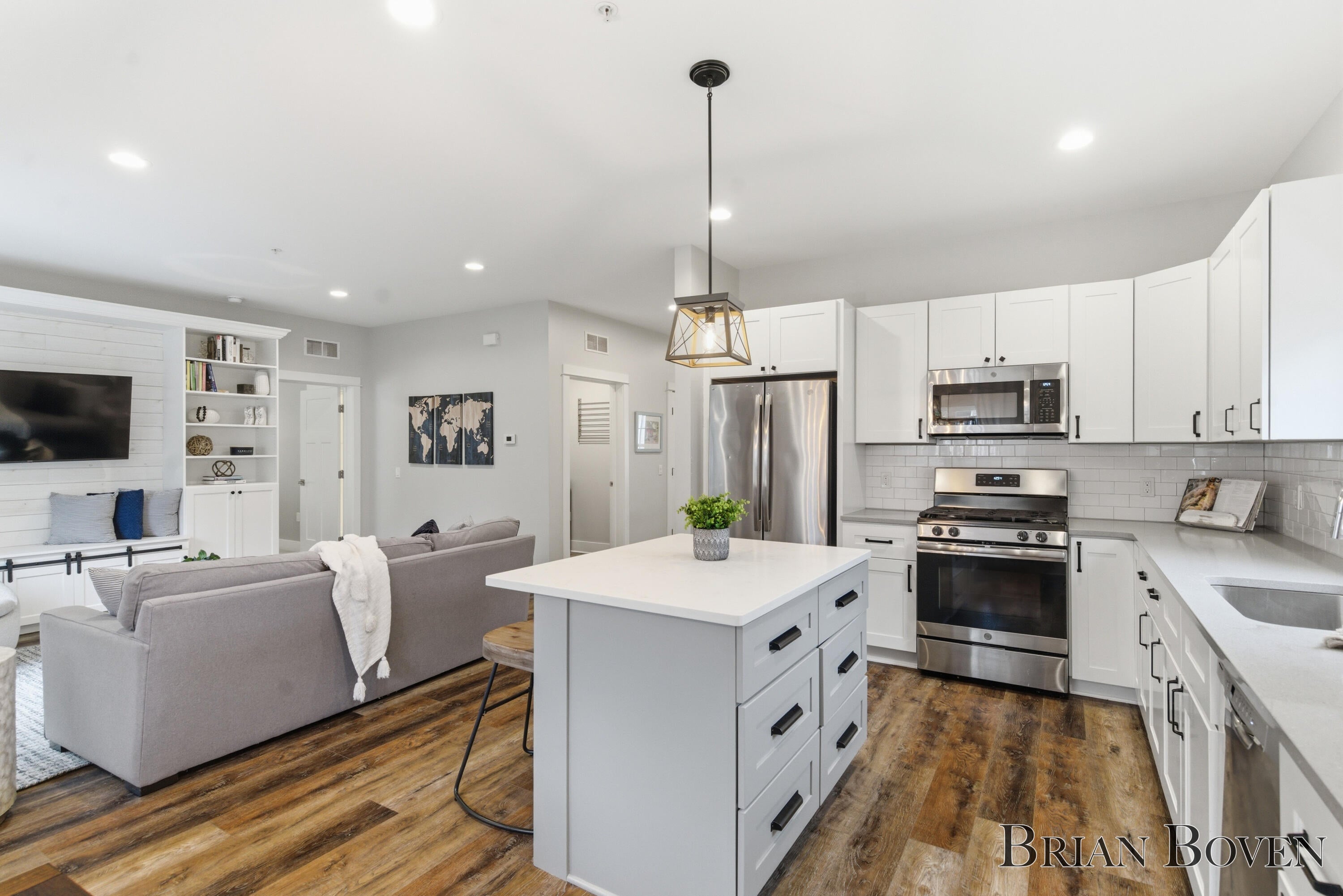 148 Tamarack Lane NE 2B