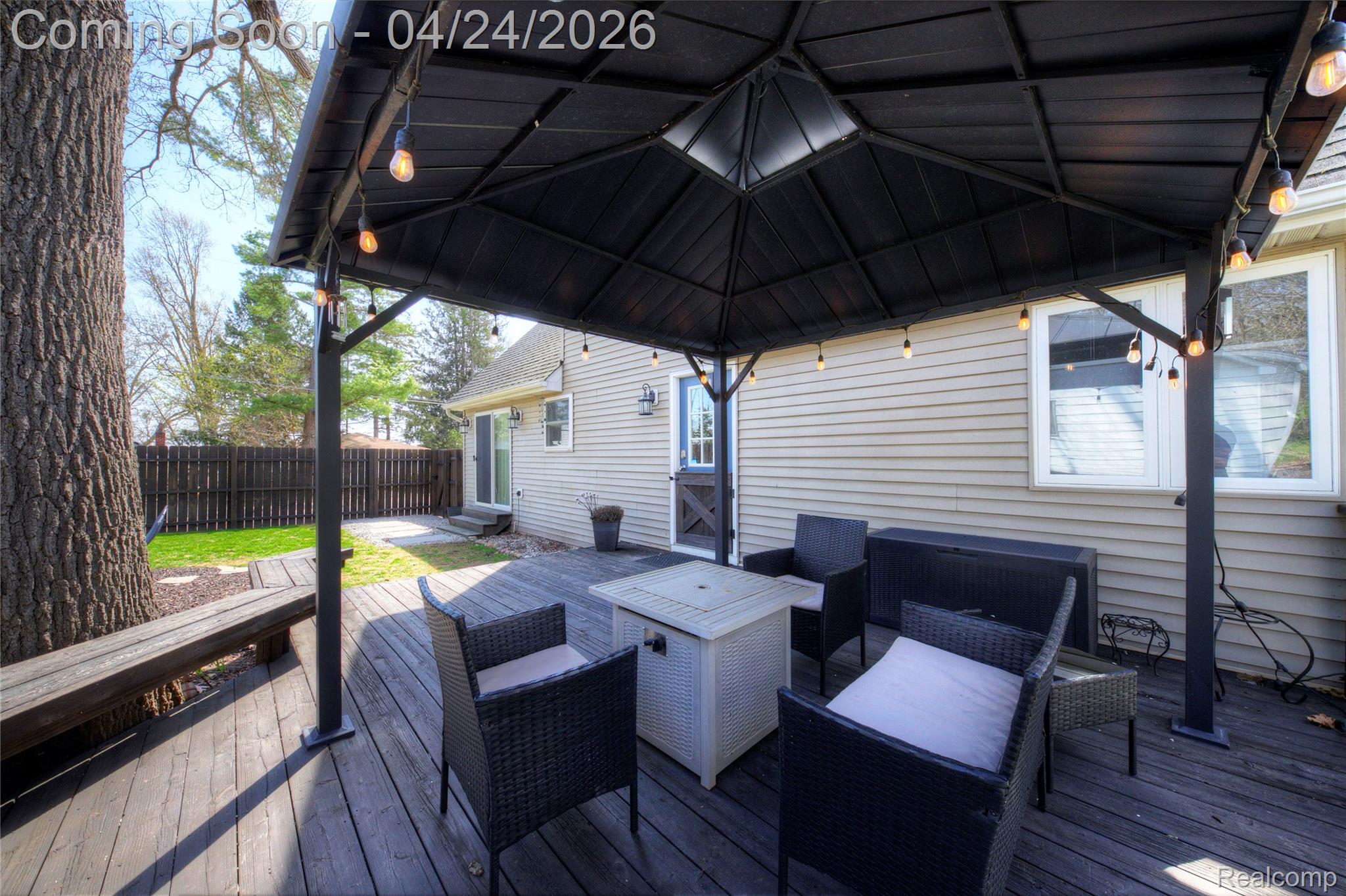 7395 Harrington Drive