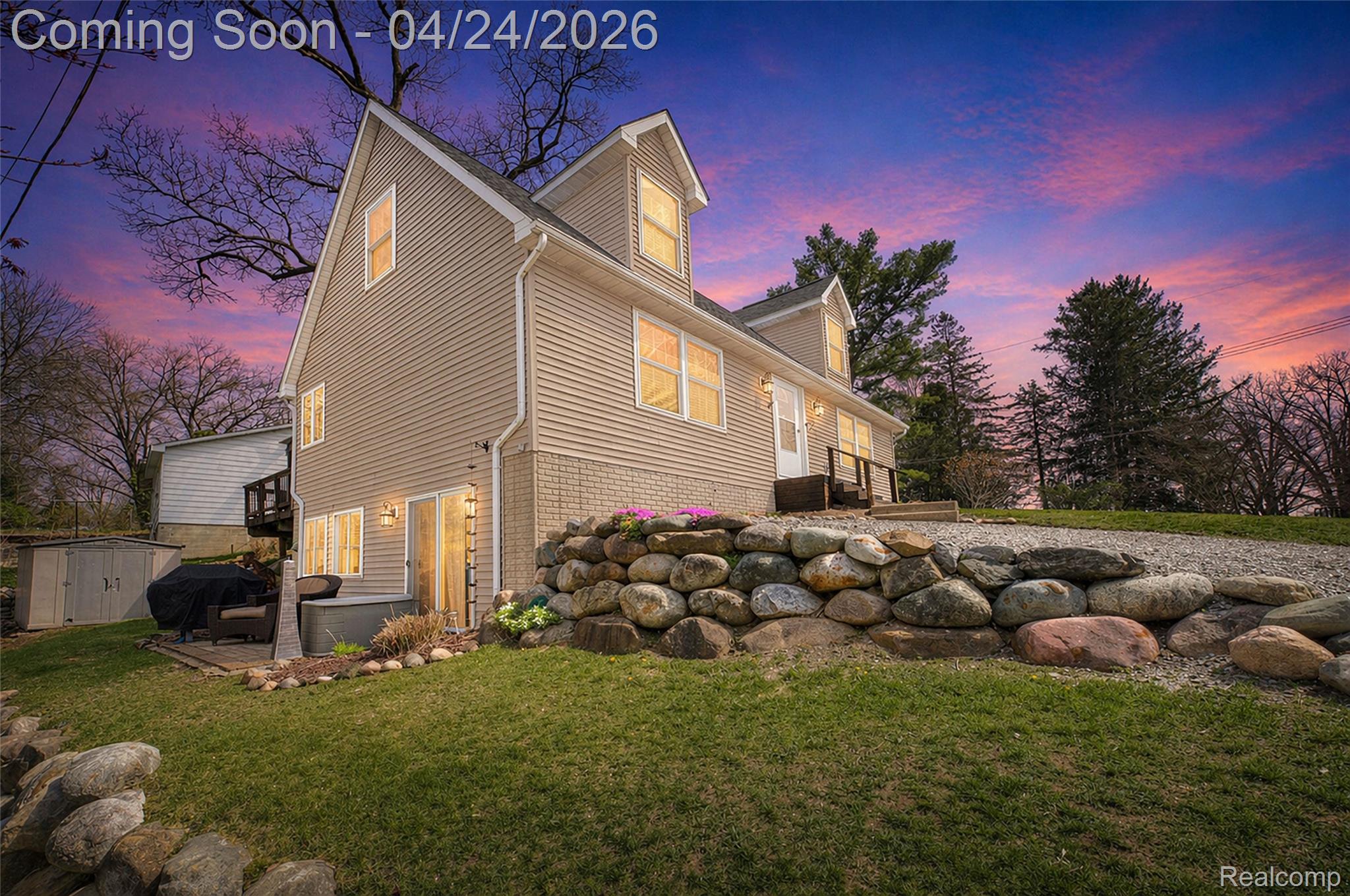 7395 Harrington Drive