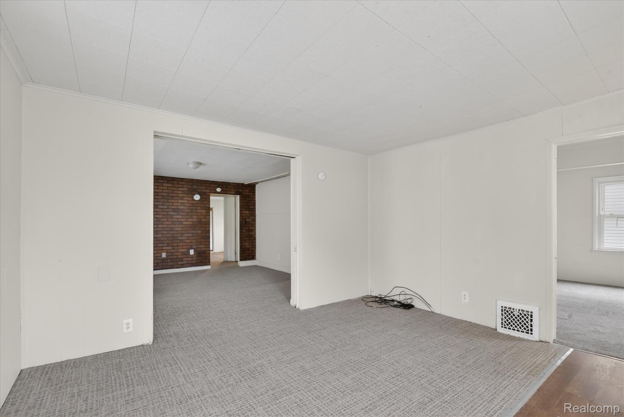 503 E 2nd Street