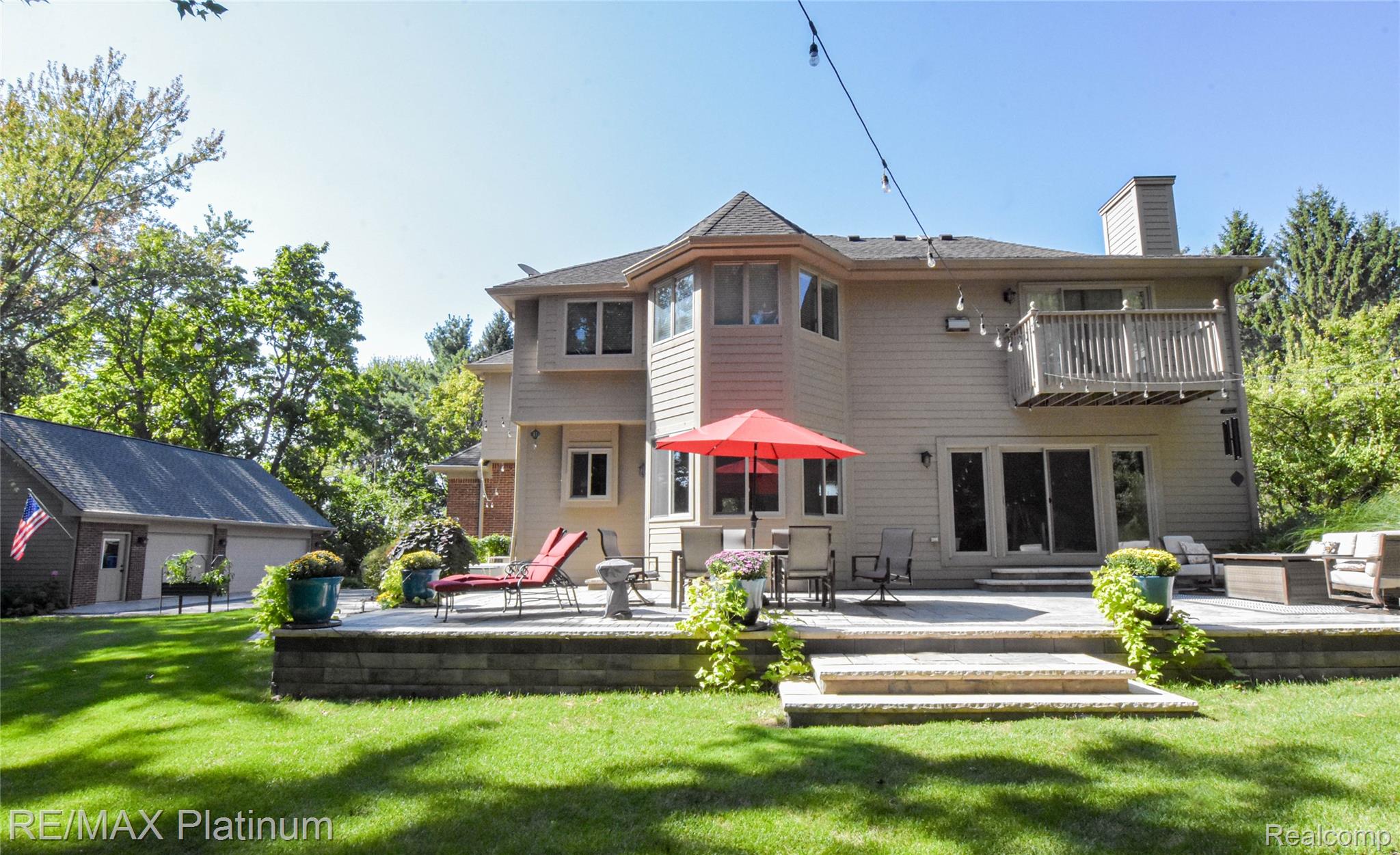 4215 Rolling Pines Court