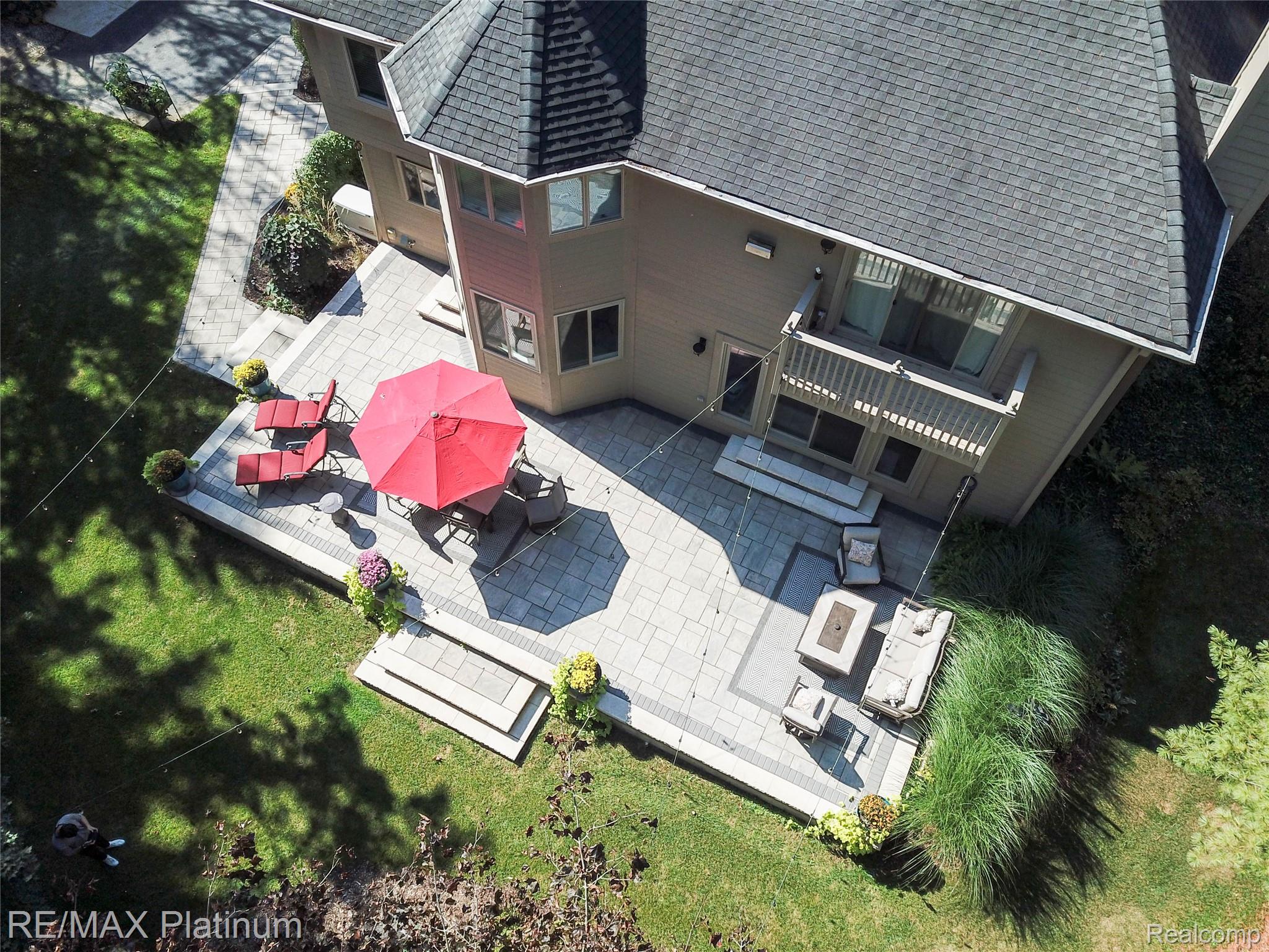 4215 Rolling Pines Court