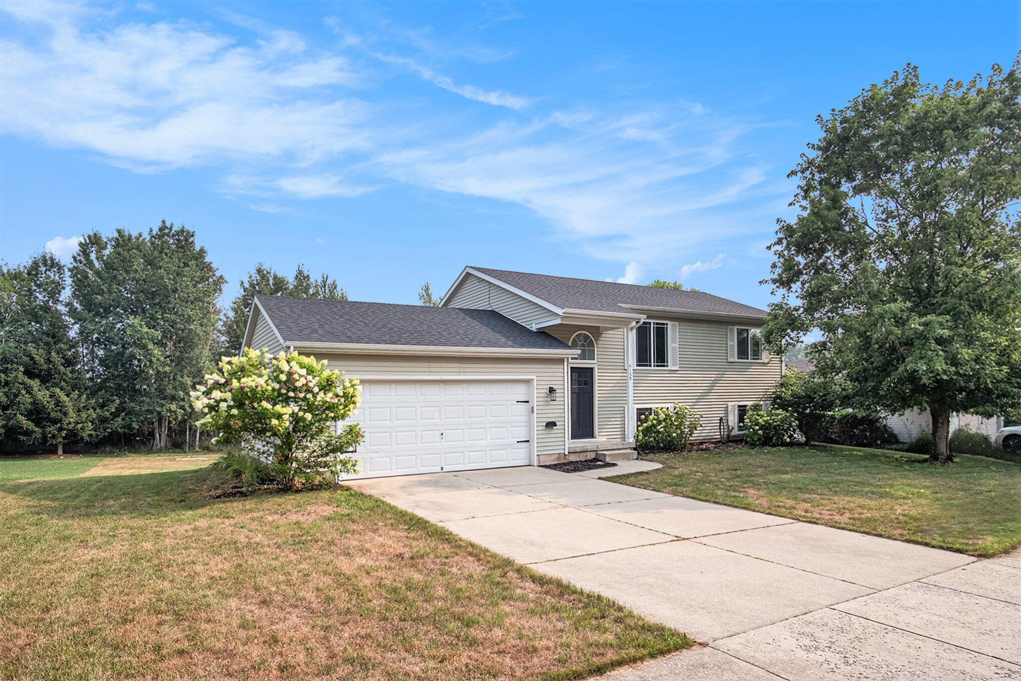 4139 Whirlwind Drive NE